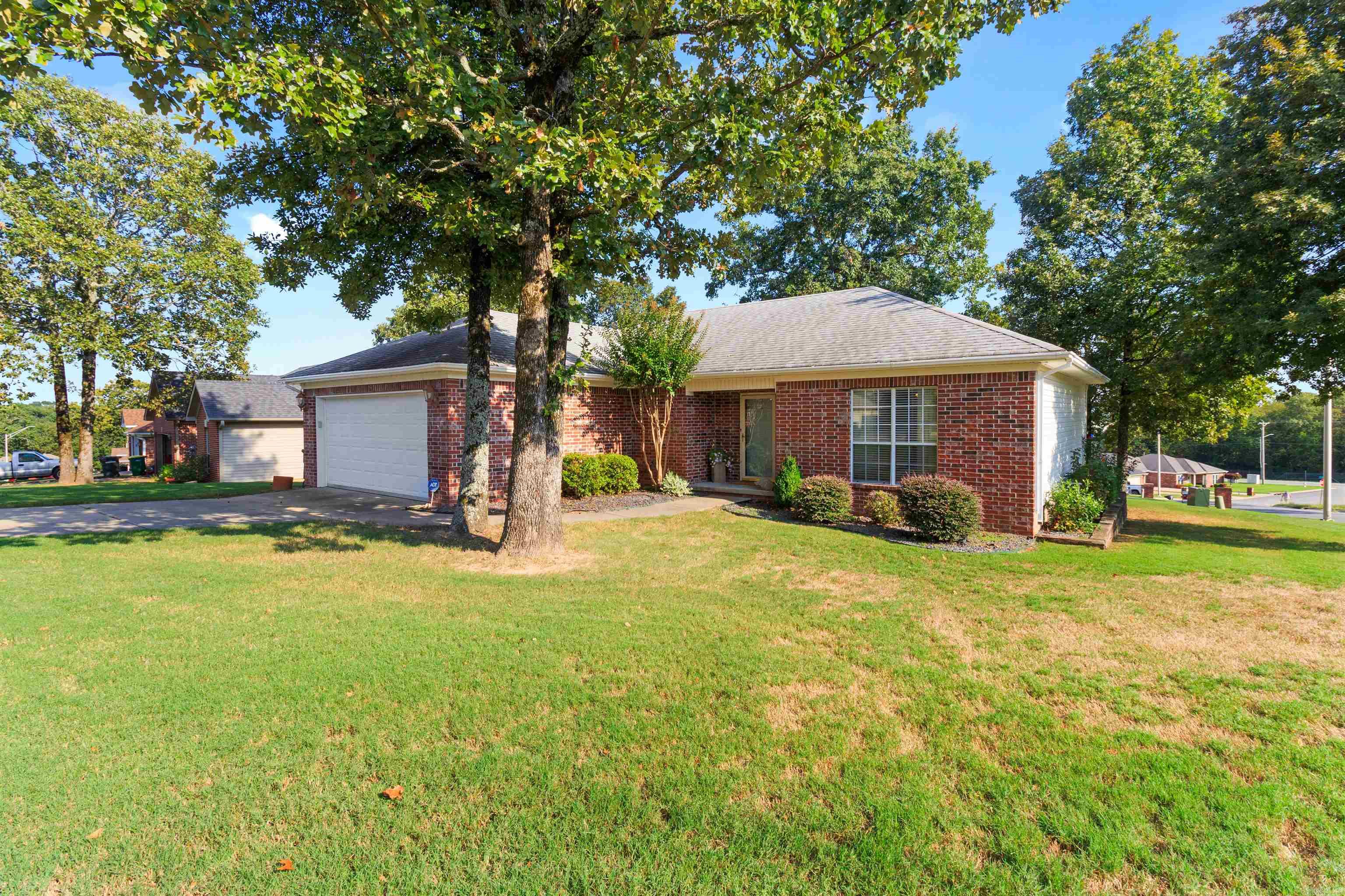 WOODRUFF CREEK - Residential