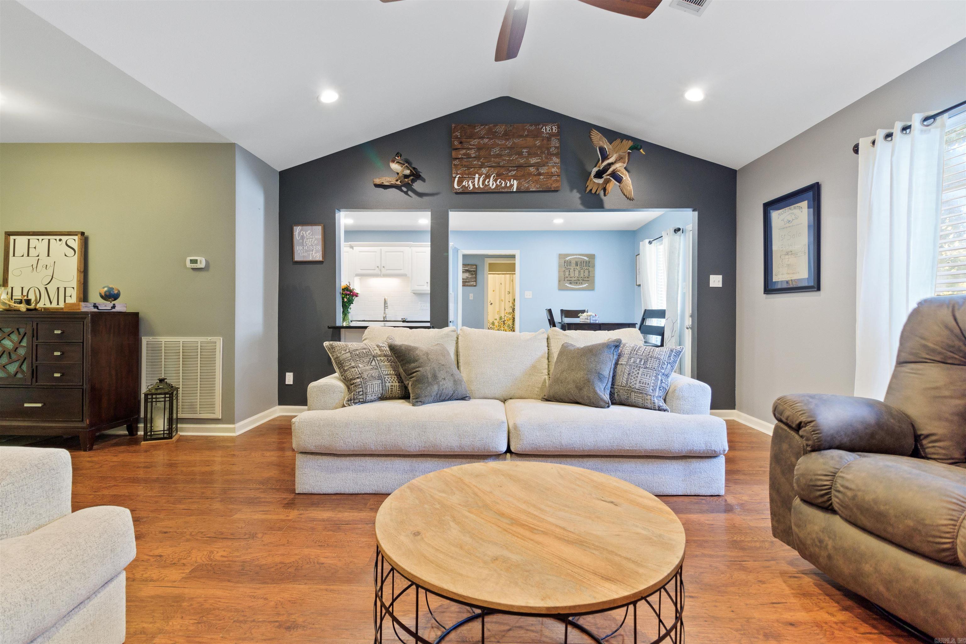 WOODRUFF CREEK - Residential