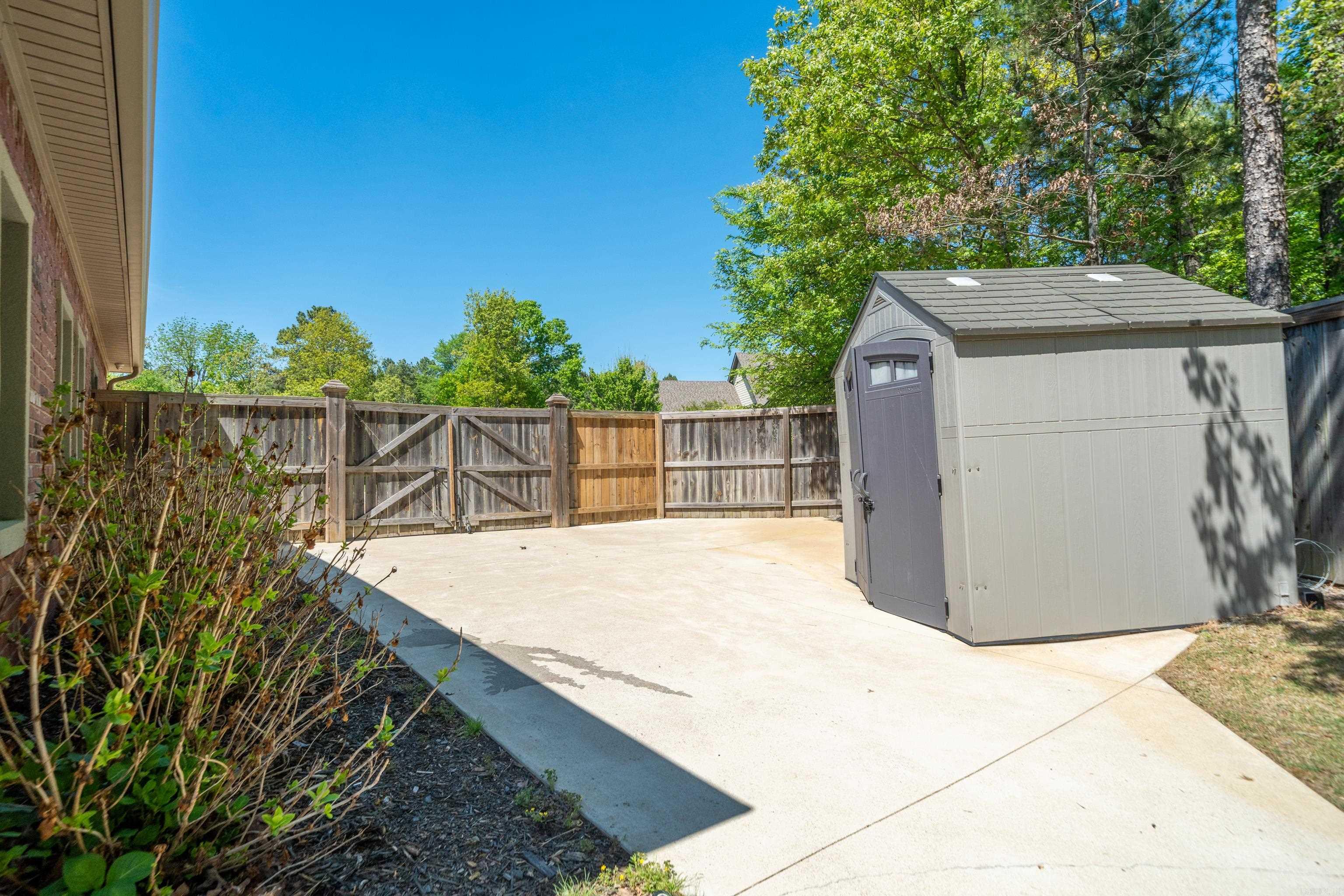 Red Oak Ridge - Residential