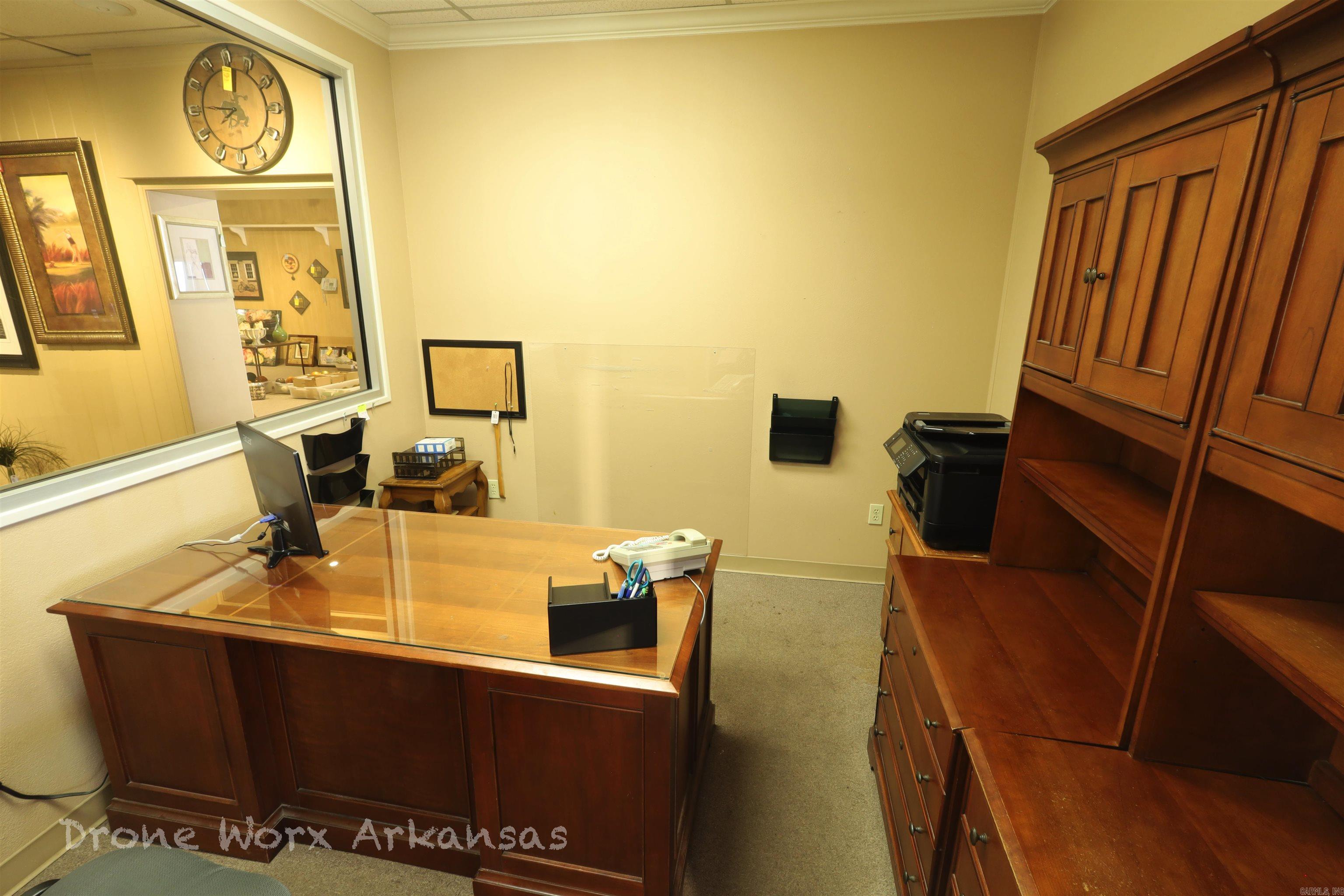 Marshall - Commercial Sale