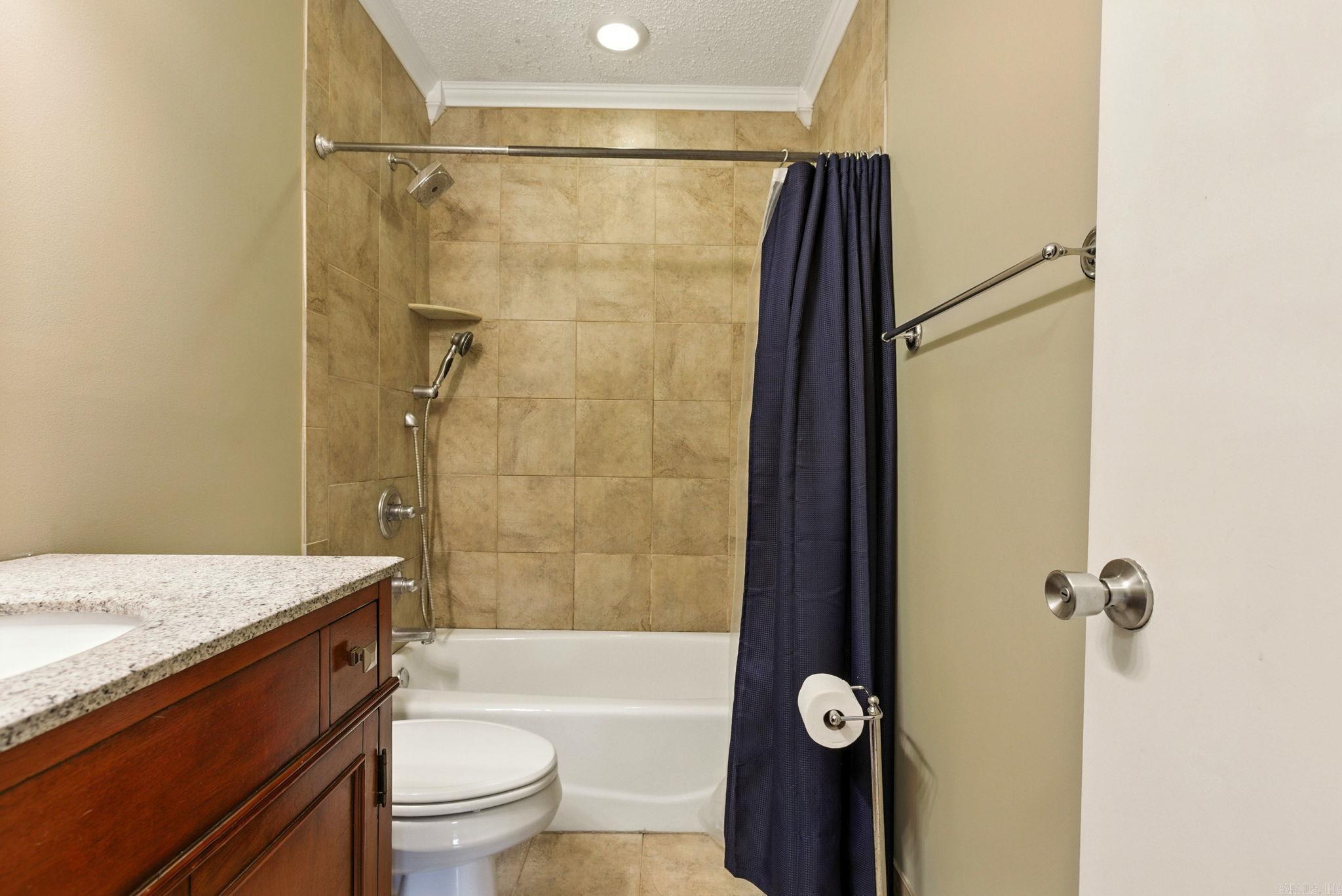 BAYOU METO PLACE - Residential