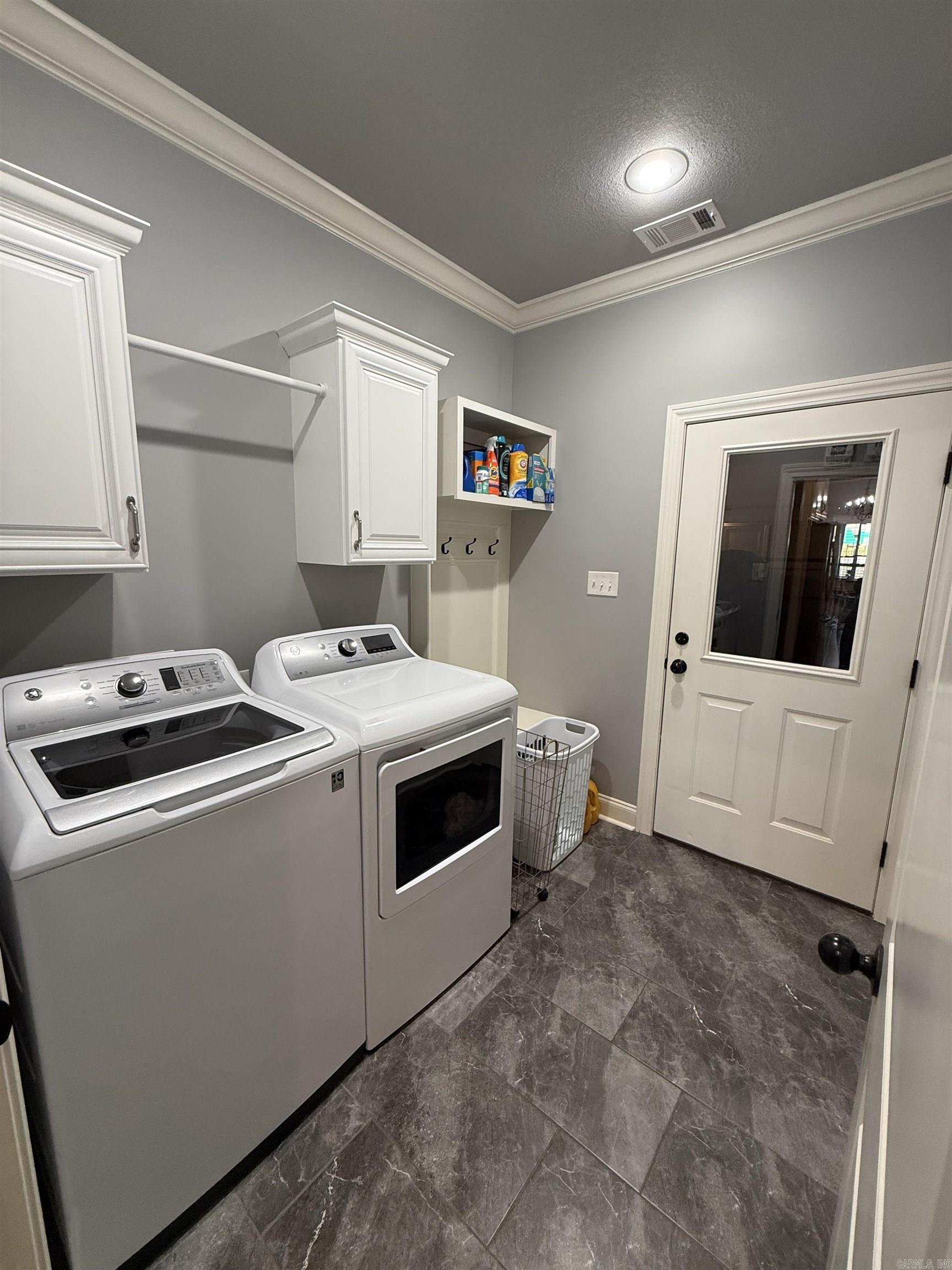 MERRELL ESTATES - Residential