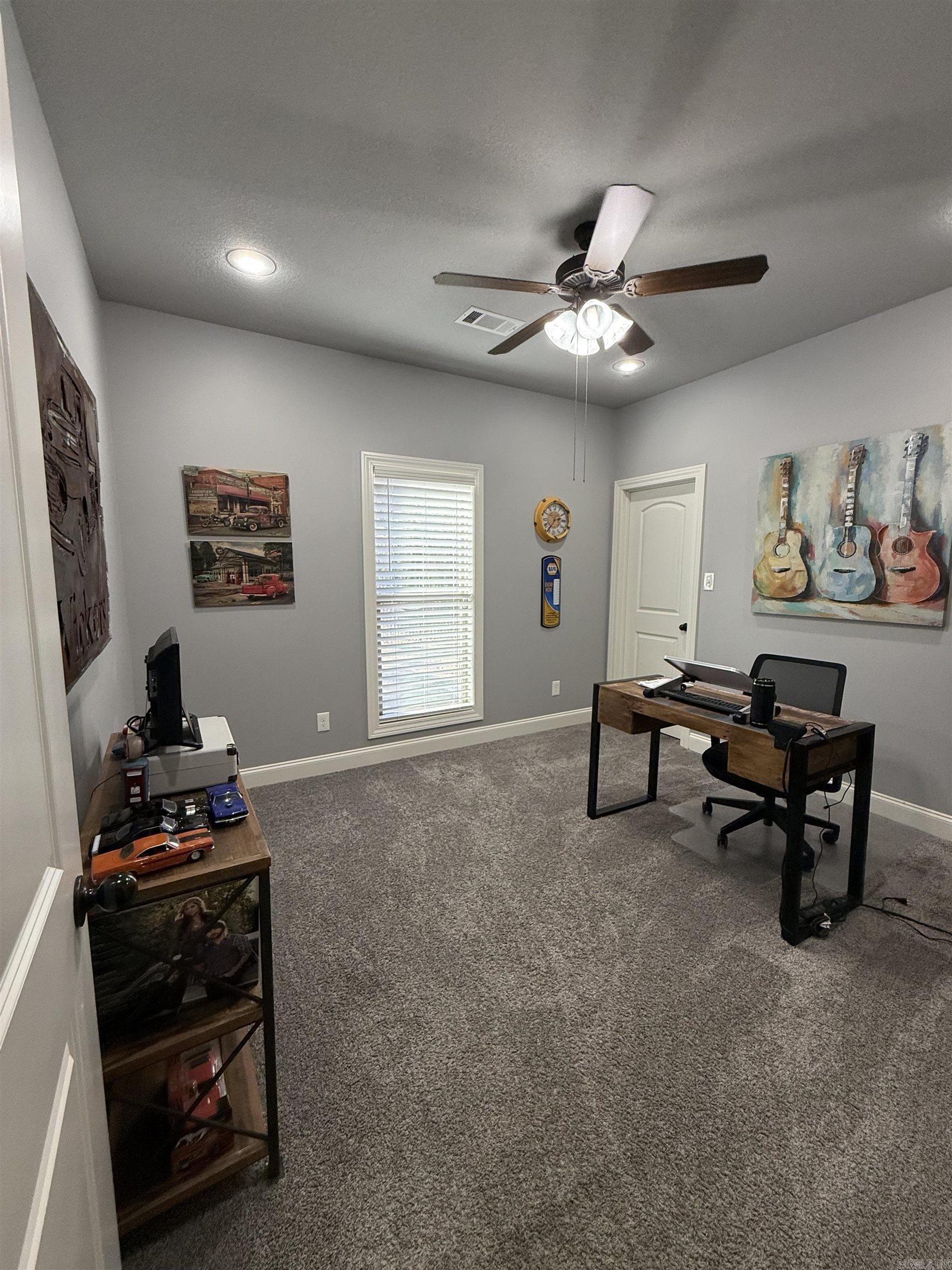 MERRELL ESTATES - Residential