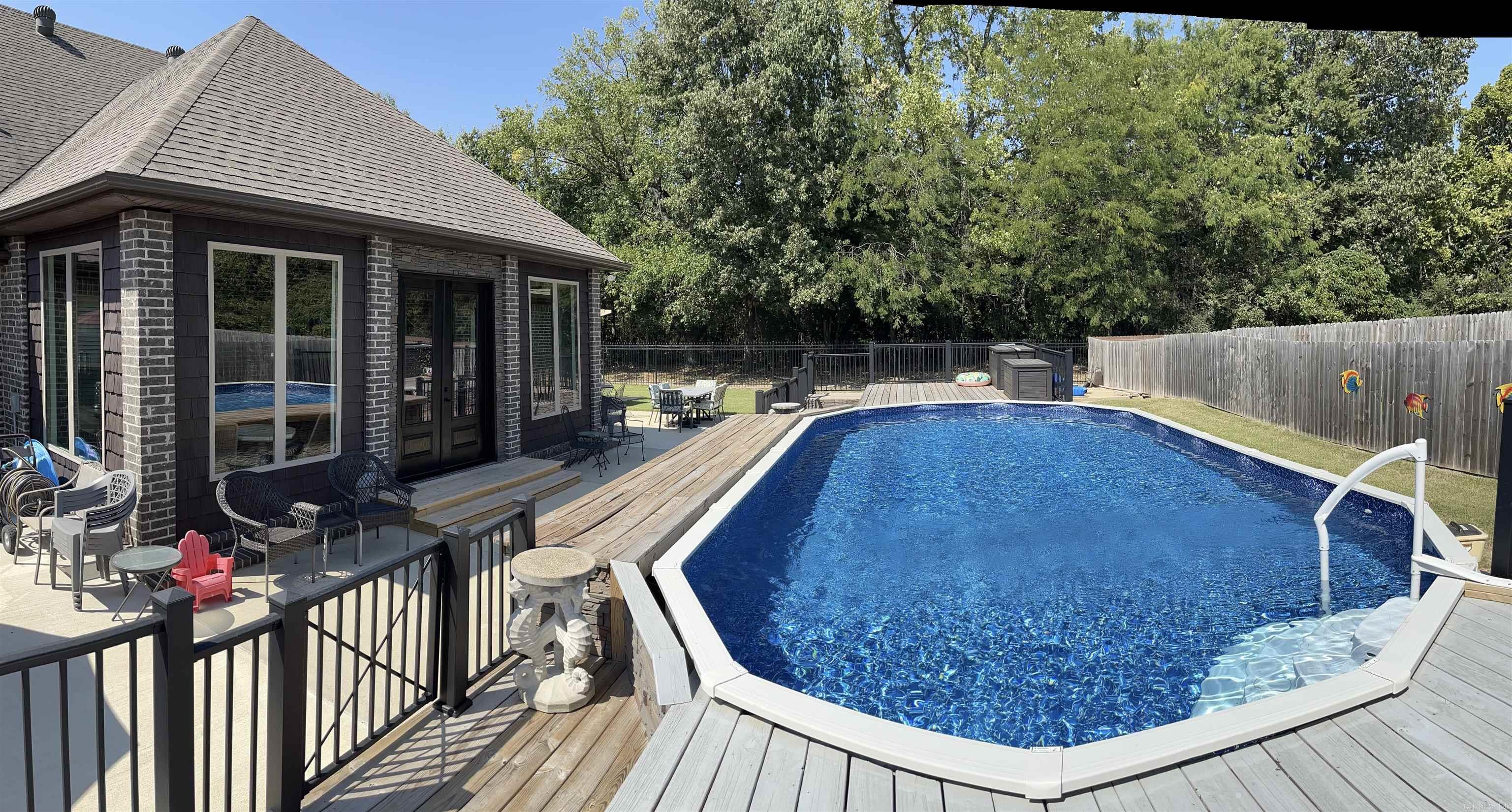 MERRELL ESTATES - Residential