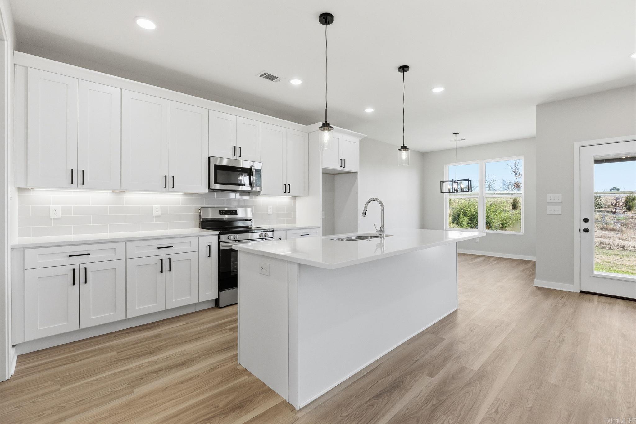 WALNUT VALLEY - Residential