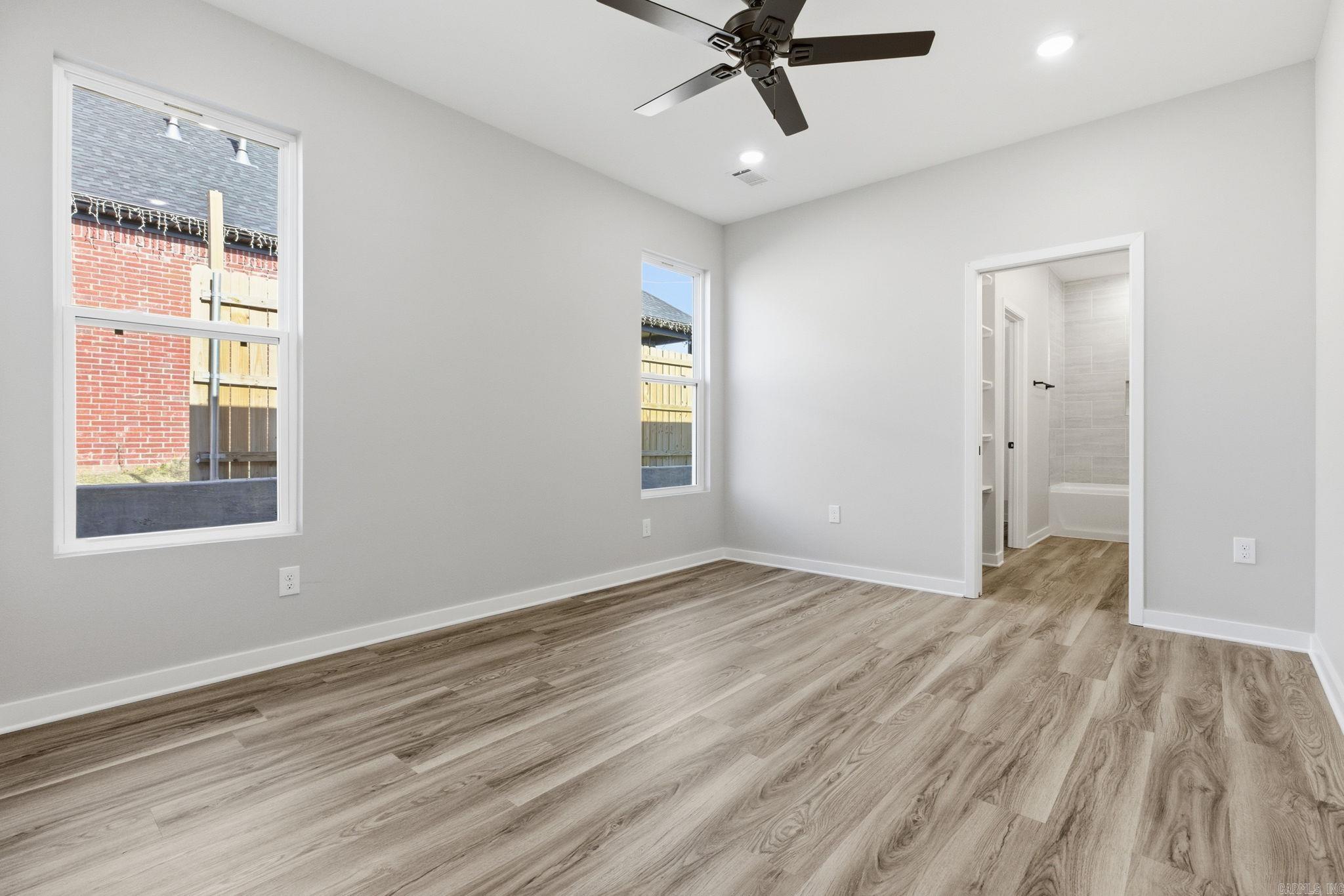 WALNUT VALLEY - Residential