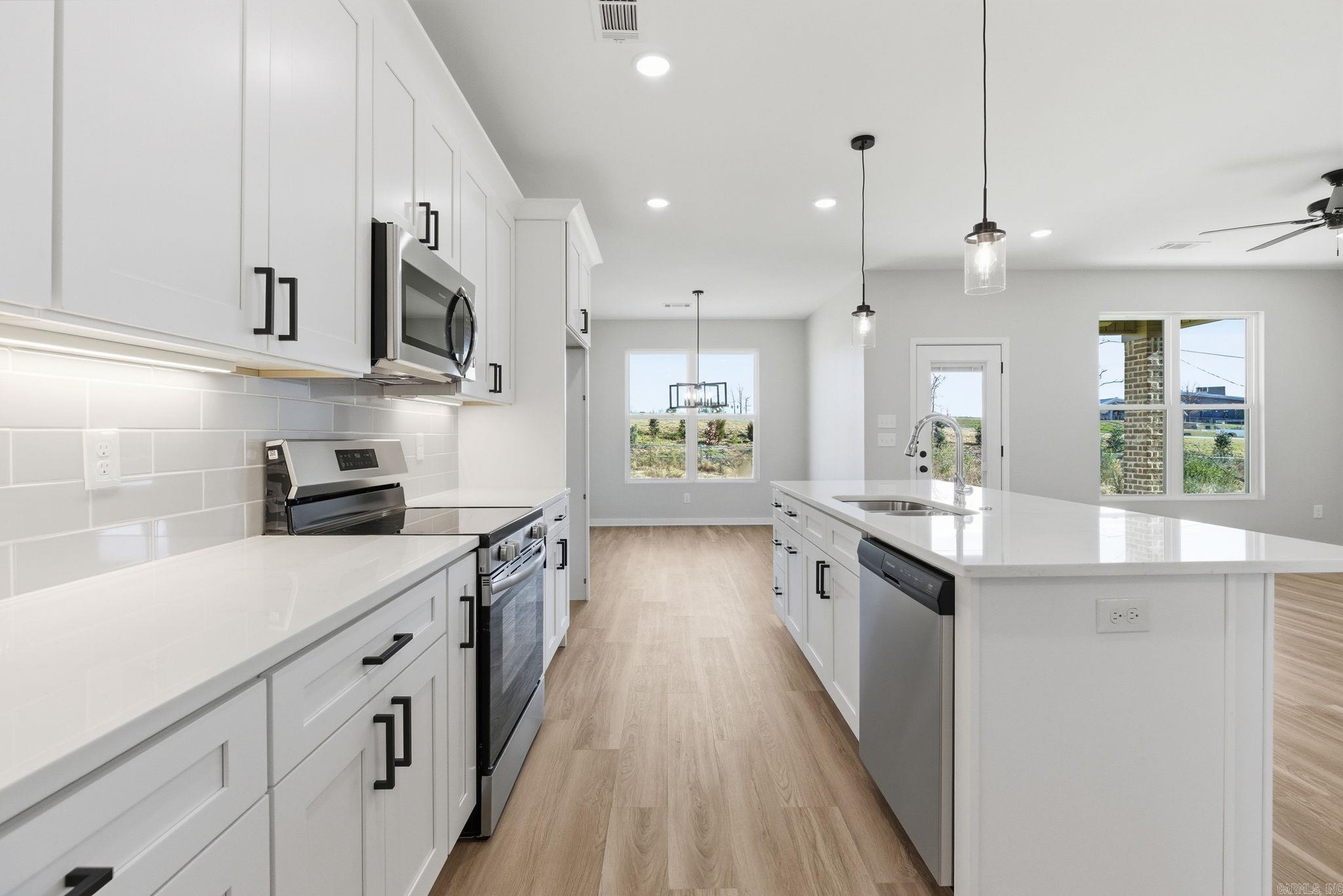 WALNUT VALLEY - Residential