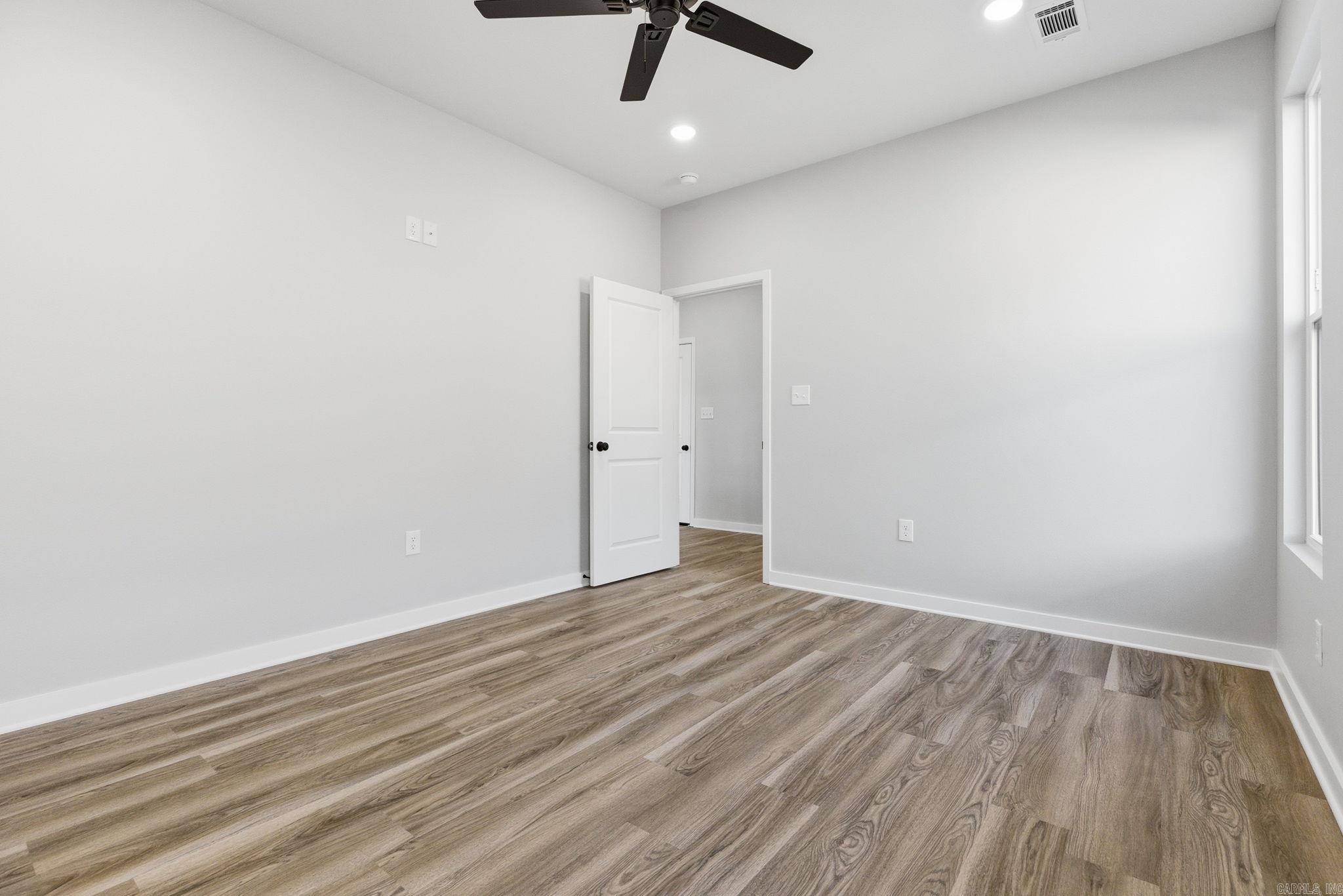 WALNUT VALLEY - Residential