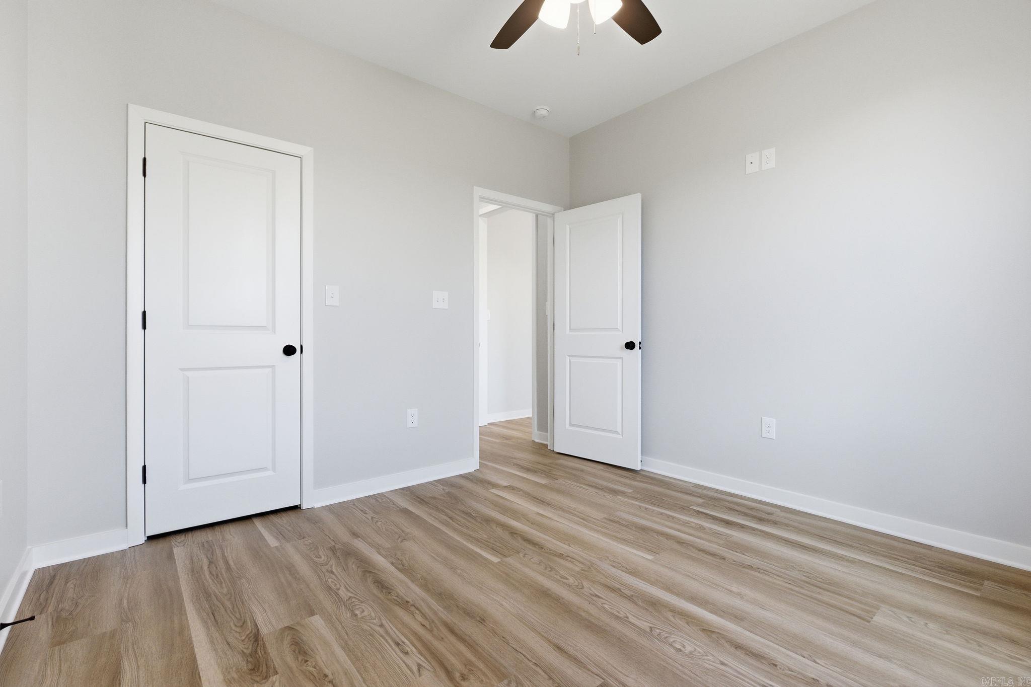 WALNUT VALLEY - Residential