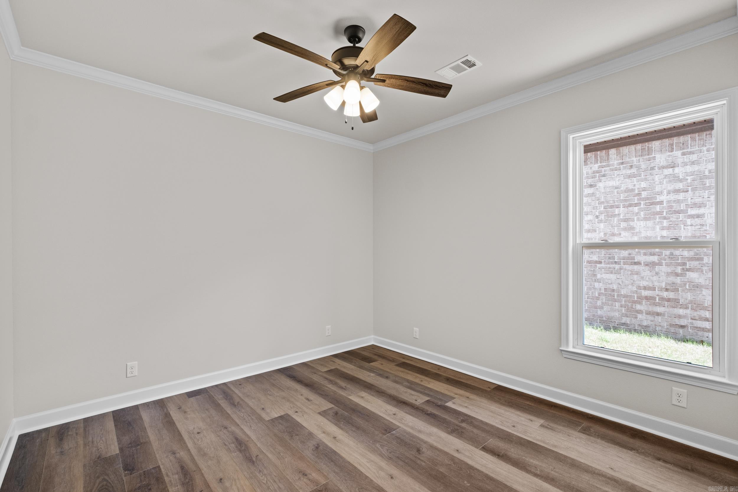 WANDERING RIDGE - Residential