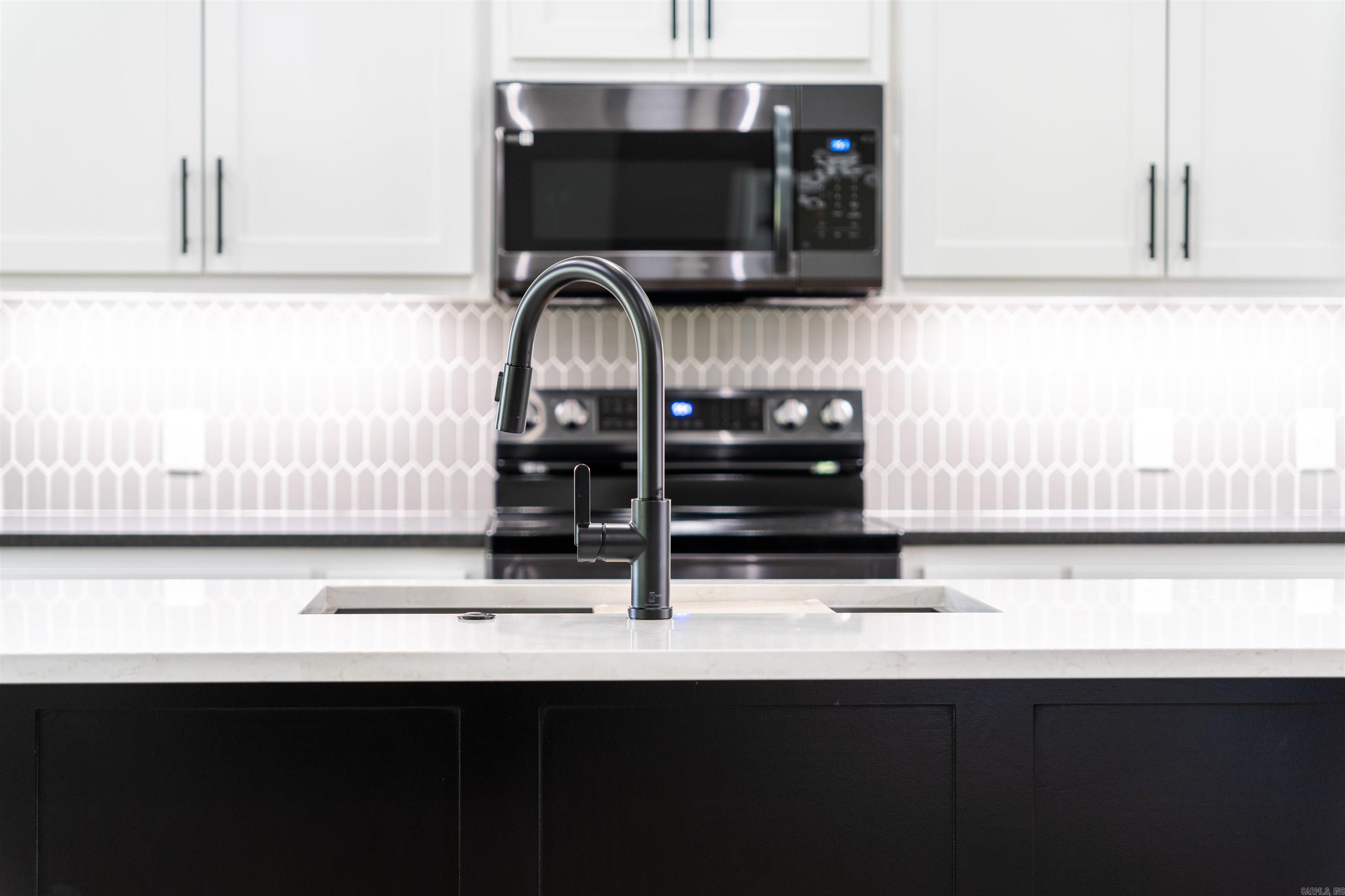 HIDDEN VALLEY ESTATES - Residential