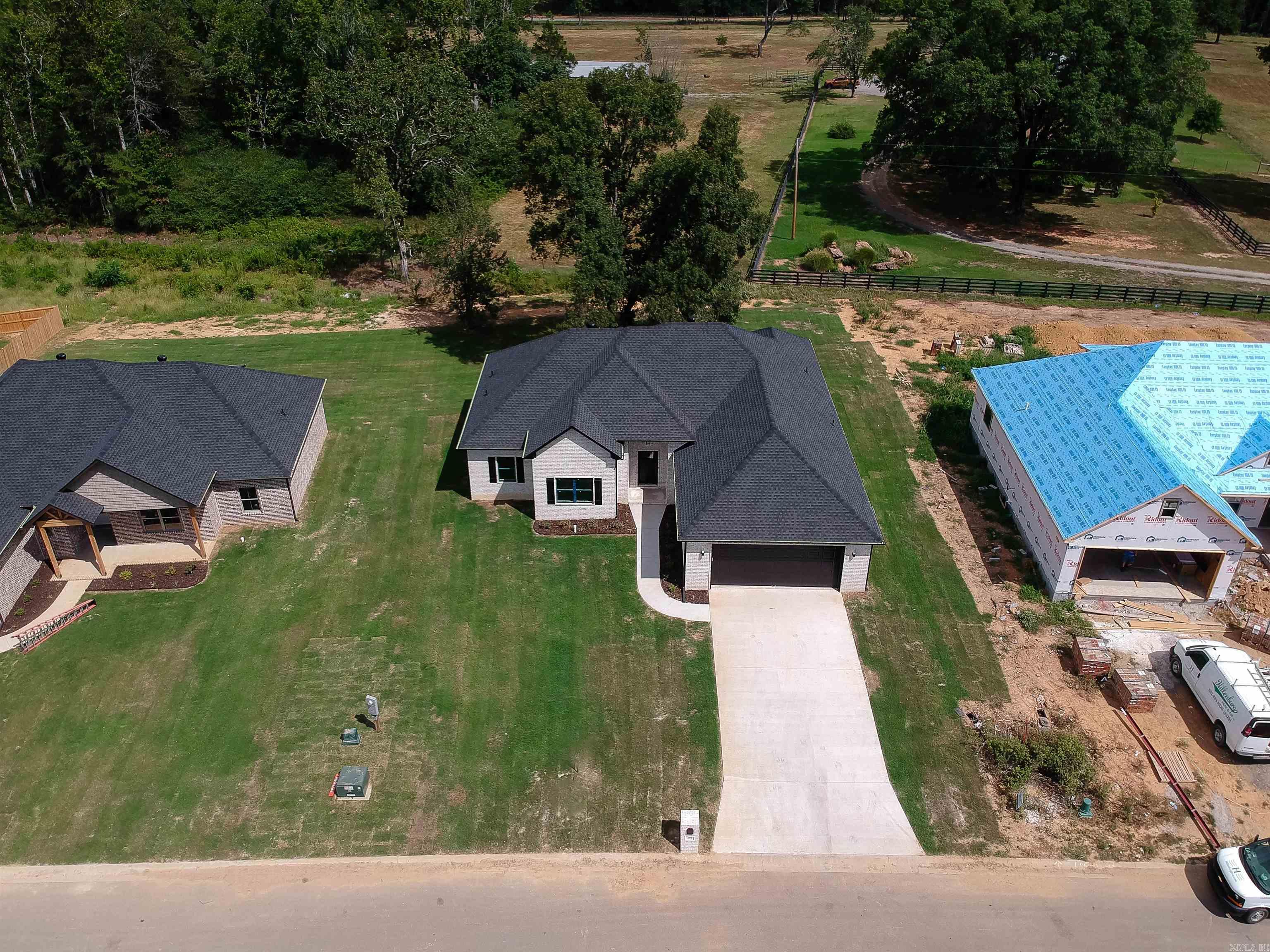 HIDDEN VALLEY ESTATES - Residential