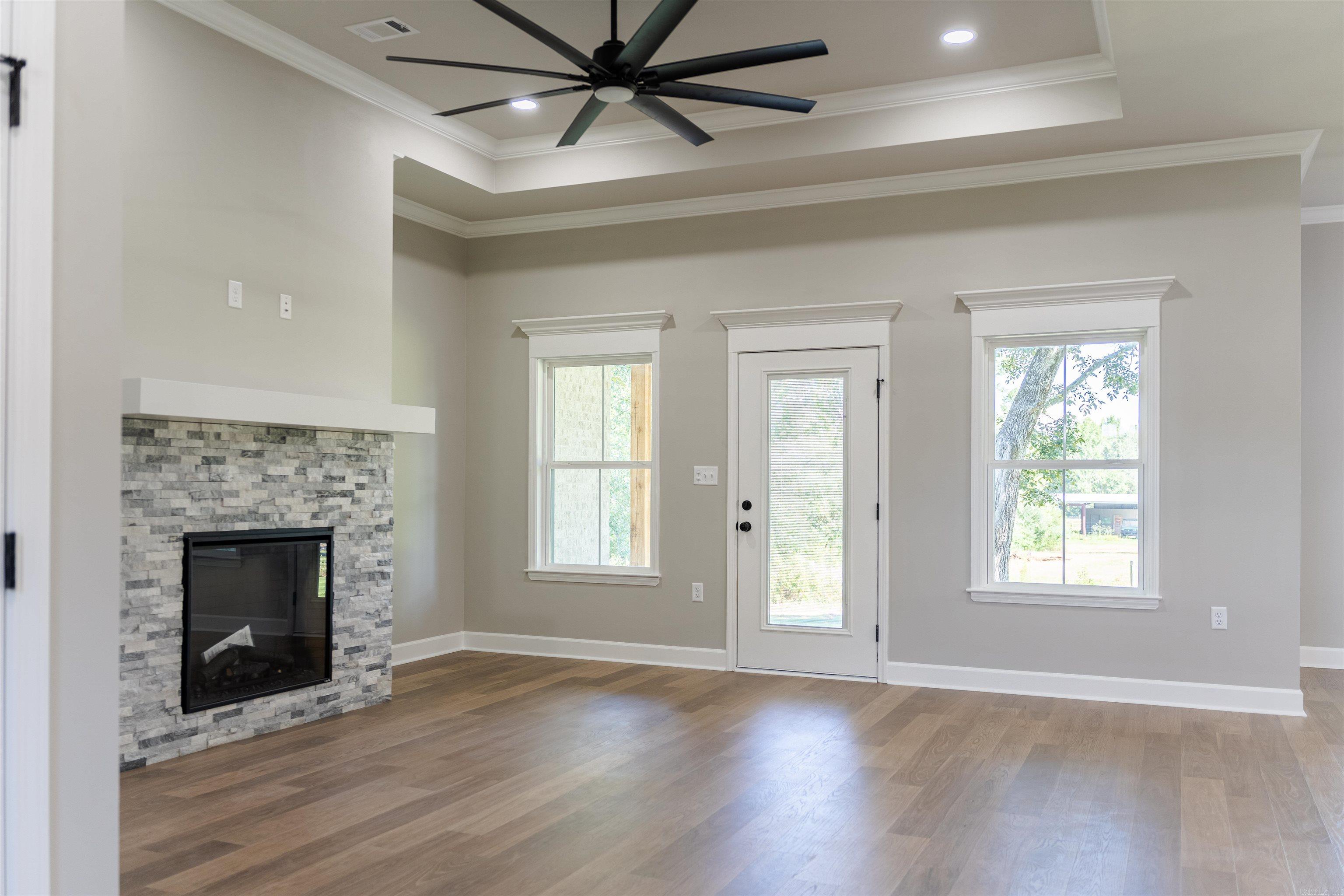 HIDDEN VALLEY ESTATES - Residential