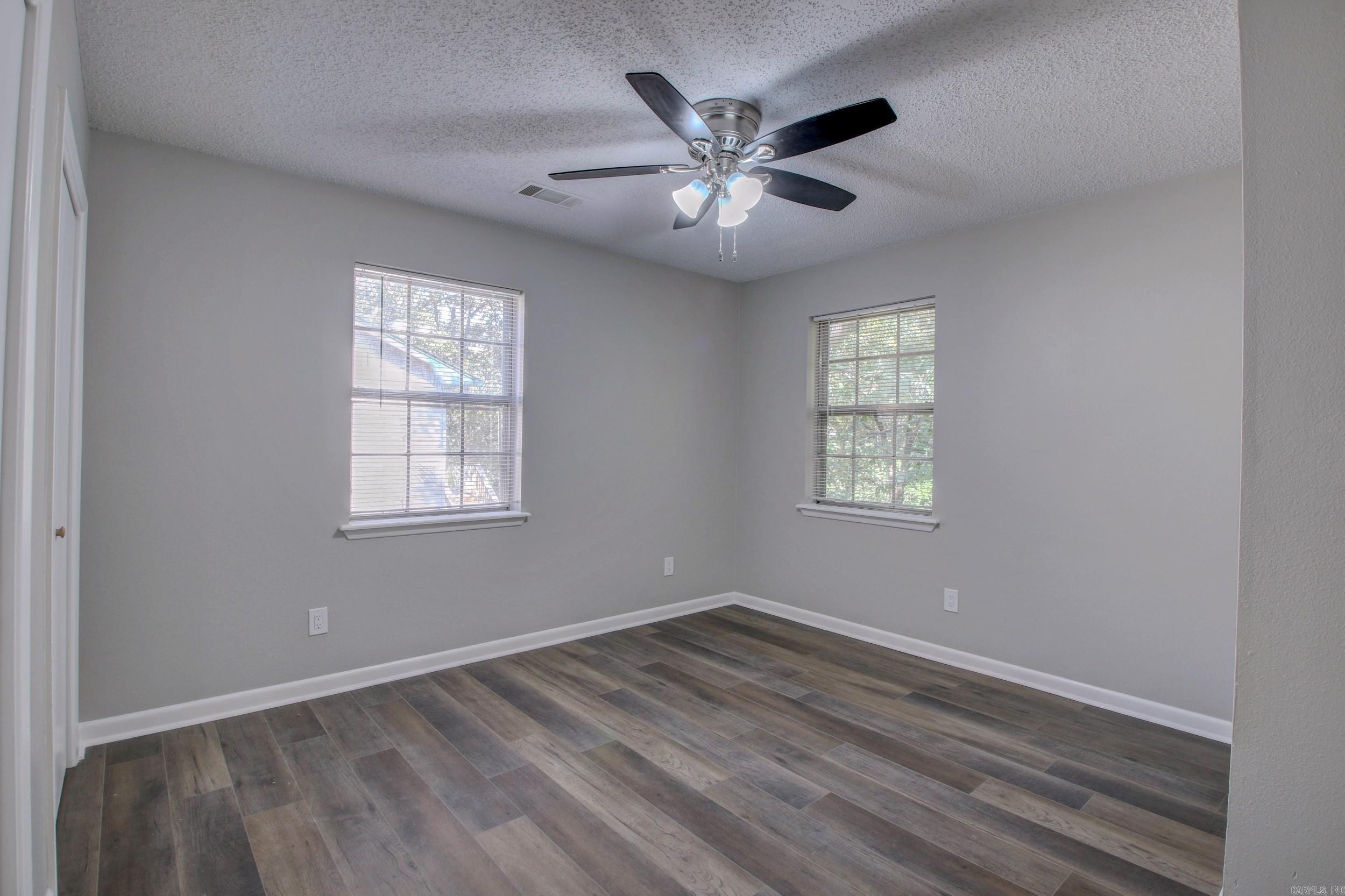 PARK HILL - Residential