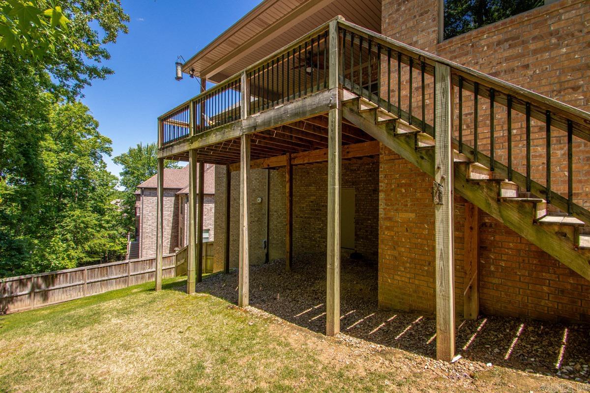 WOODLANDS EDGE - Residential