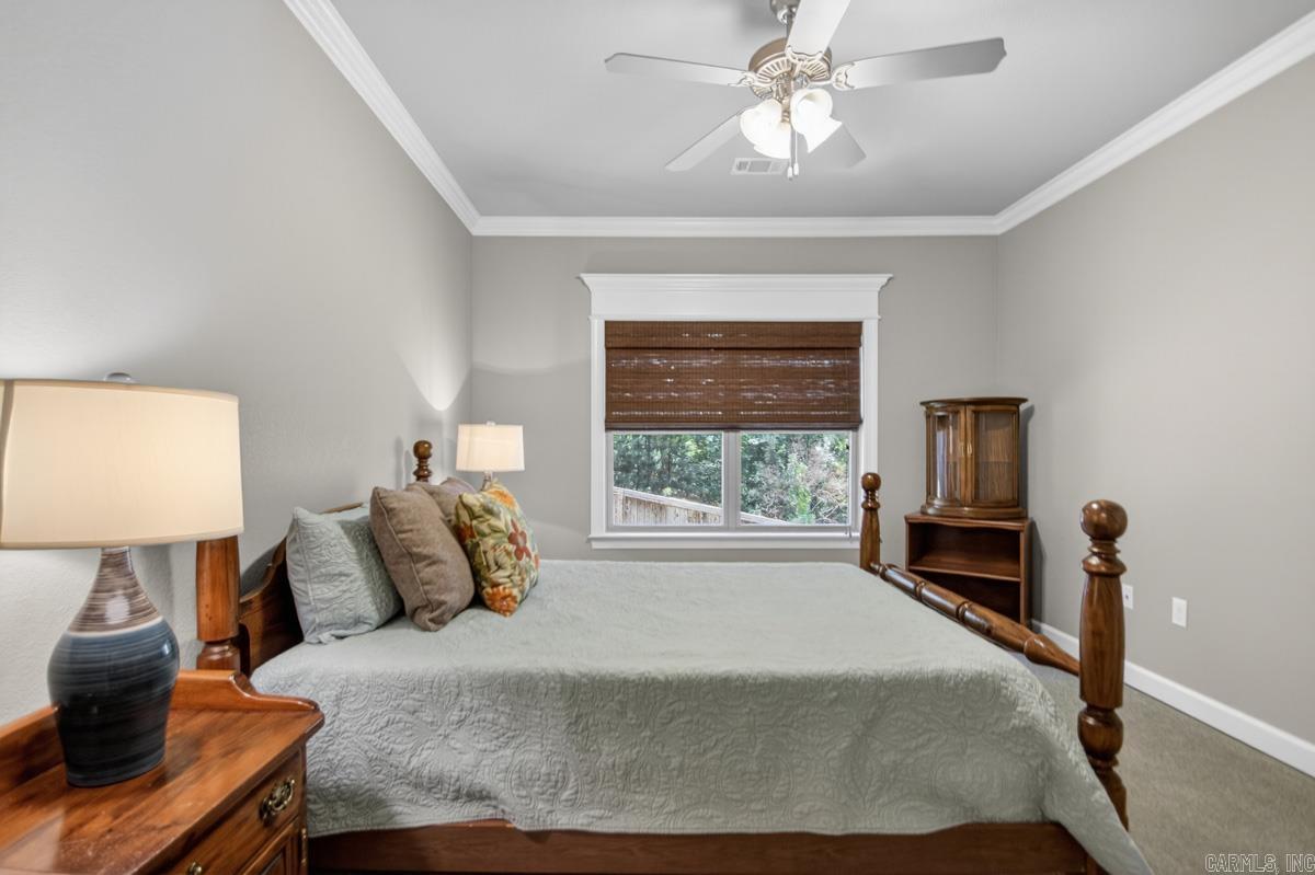 WOODLANDS EDGE - Residential