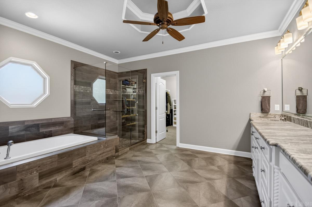 WOODLANDS EDGE - Residential
