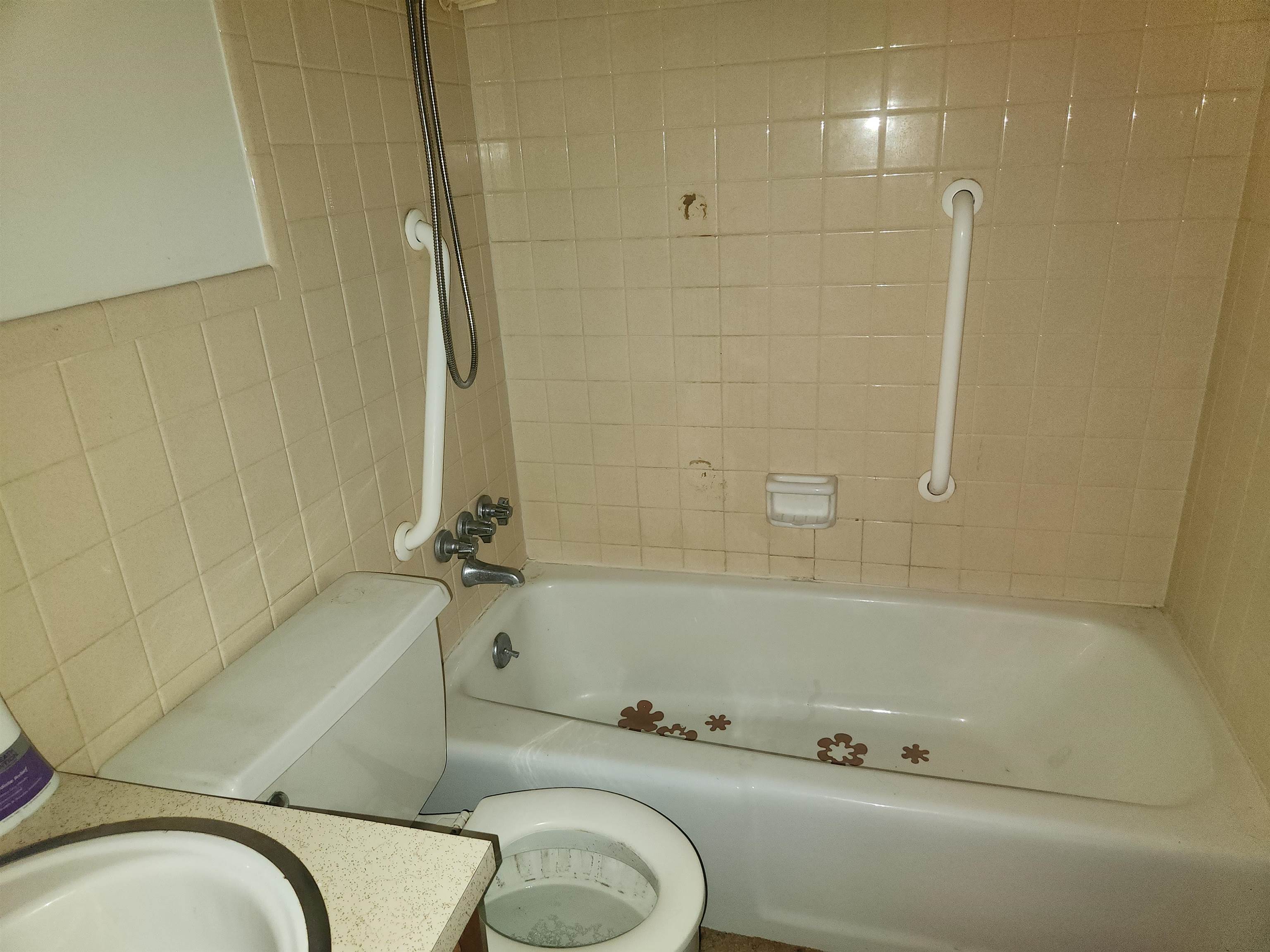 Dakota Second - Residential