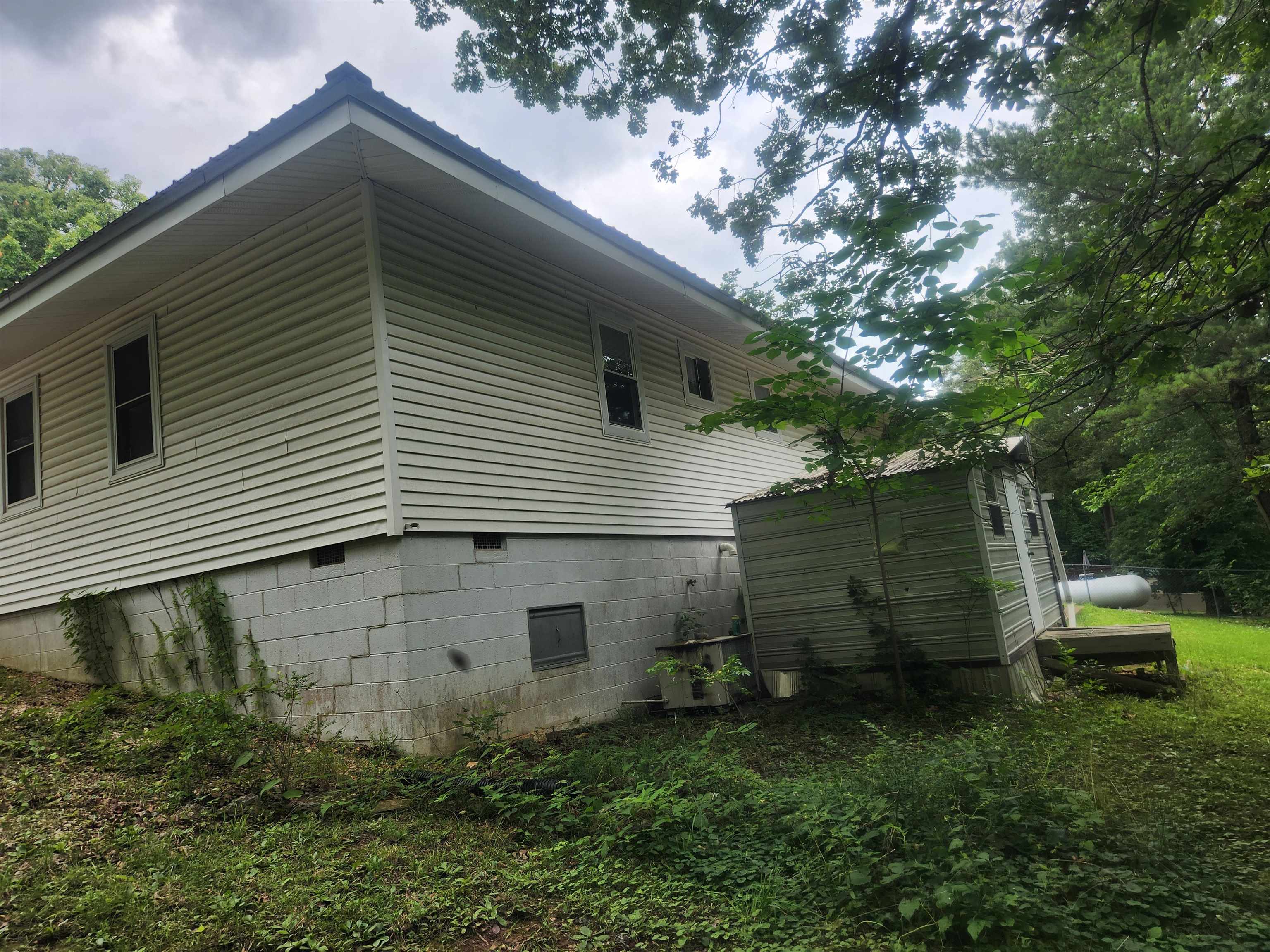 Dakota Second - Residential