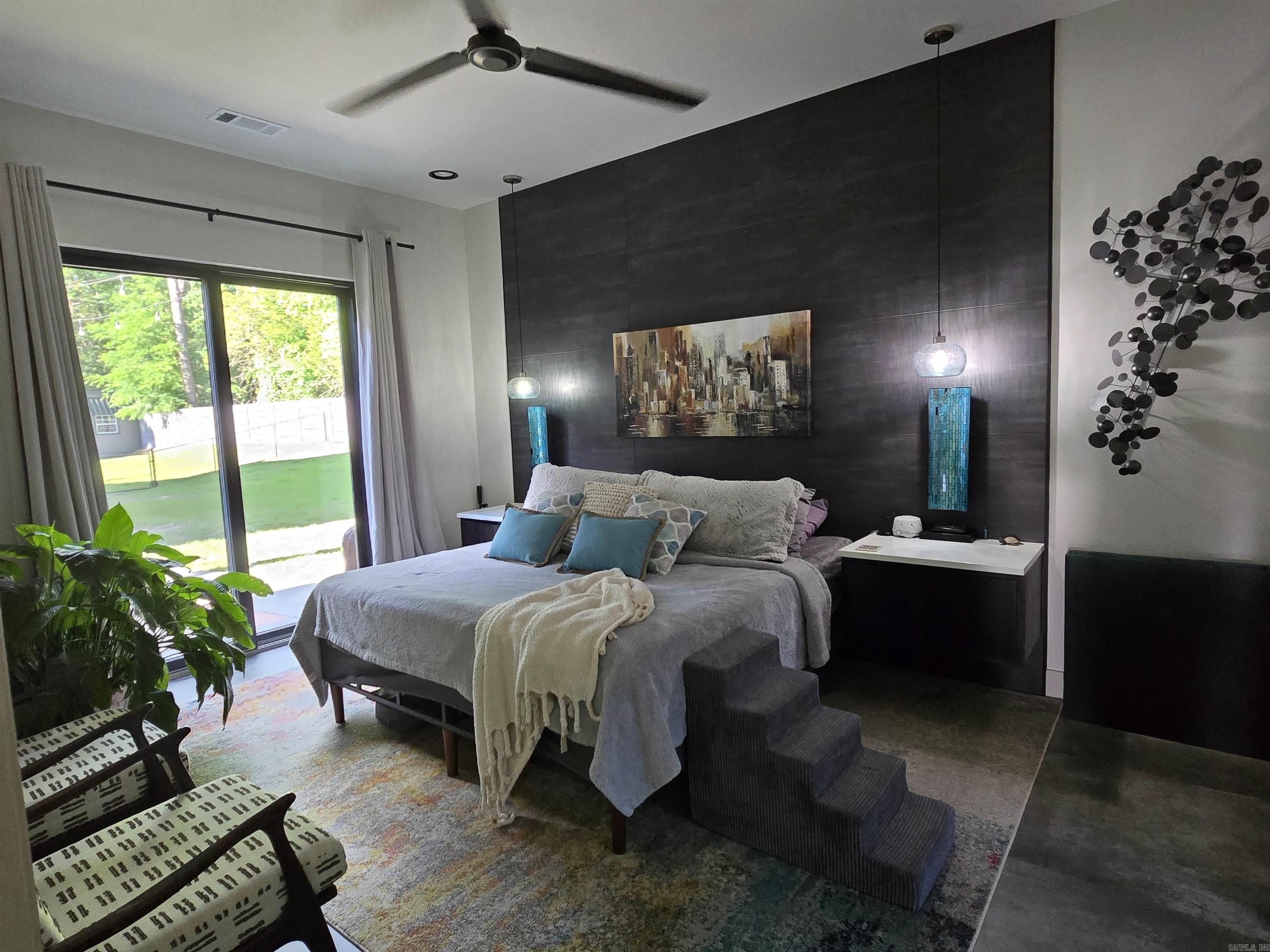 Heber Springs-Inside - Residential