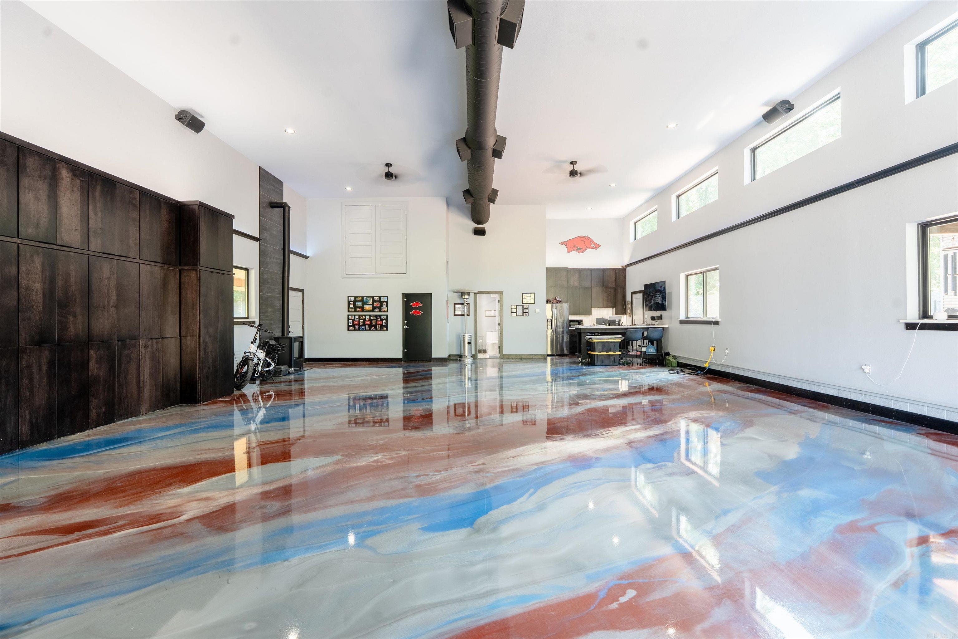 Heber Springs-Inside - Residential