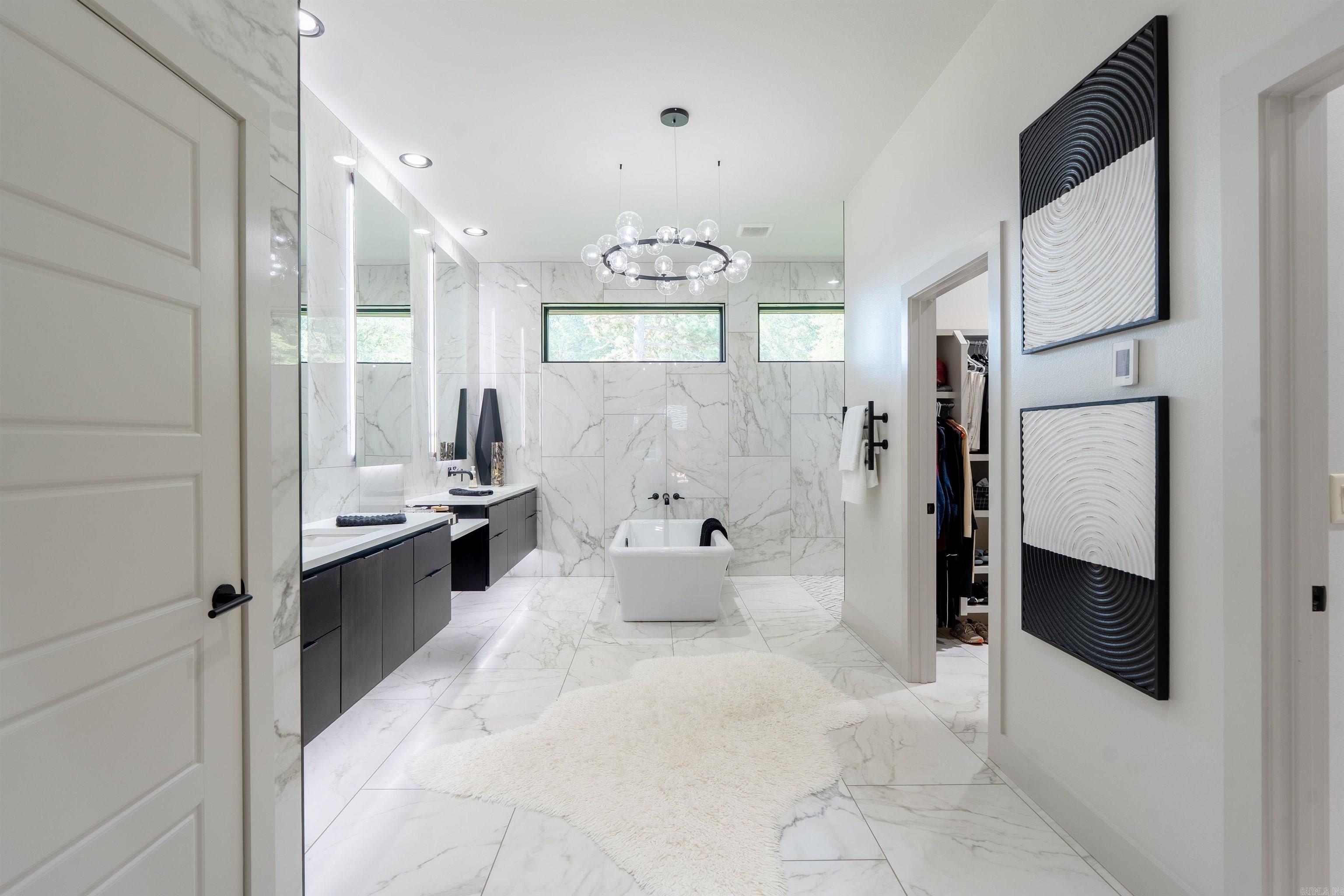 Heber Springs-Inside - Residential