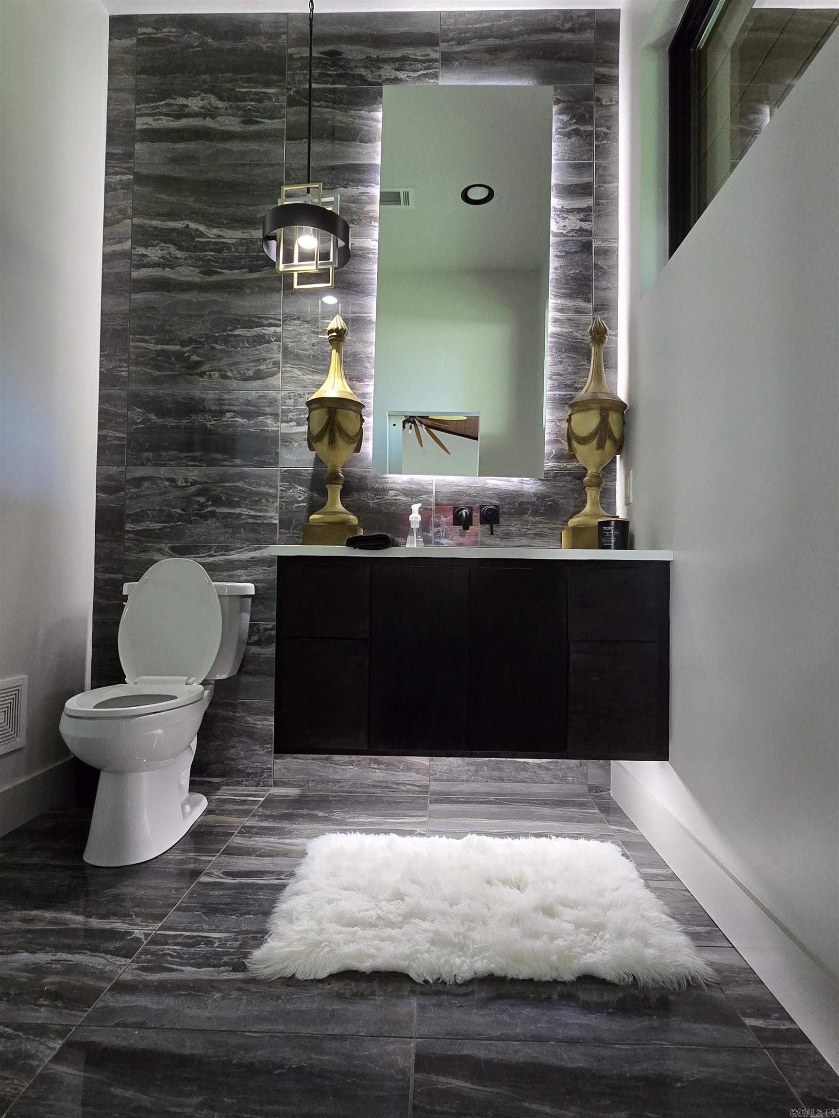 Heber Springs-Inside - Residential