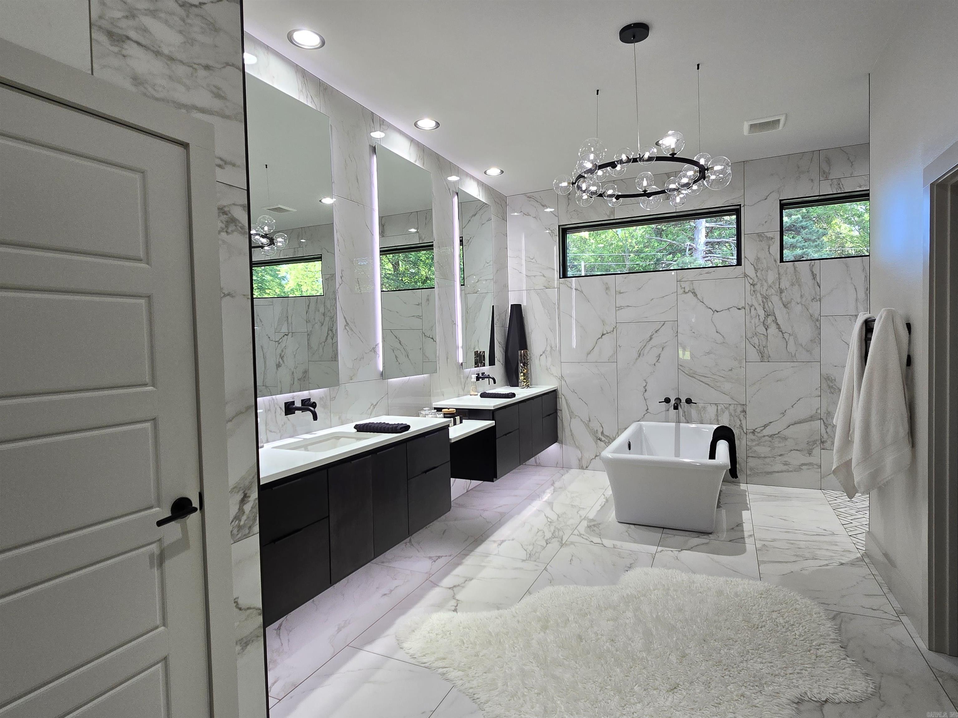 Heber Springs-Inside - Residential