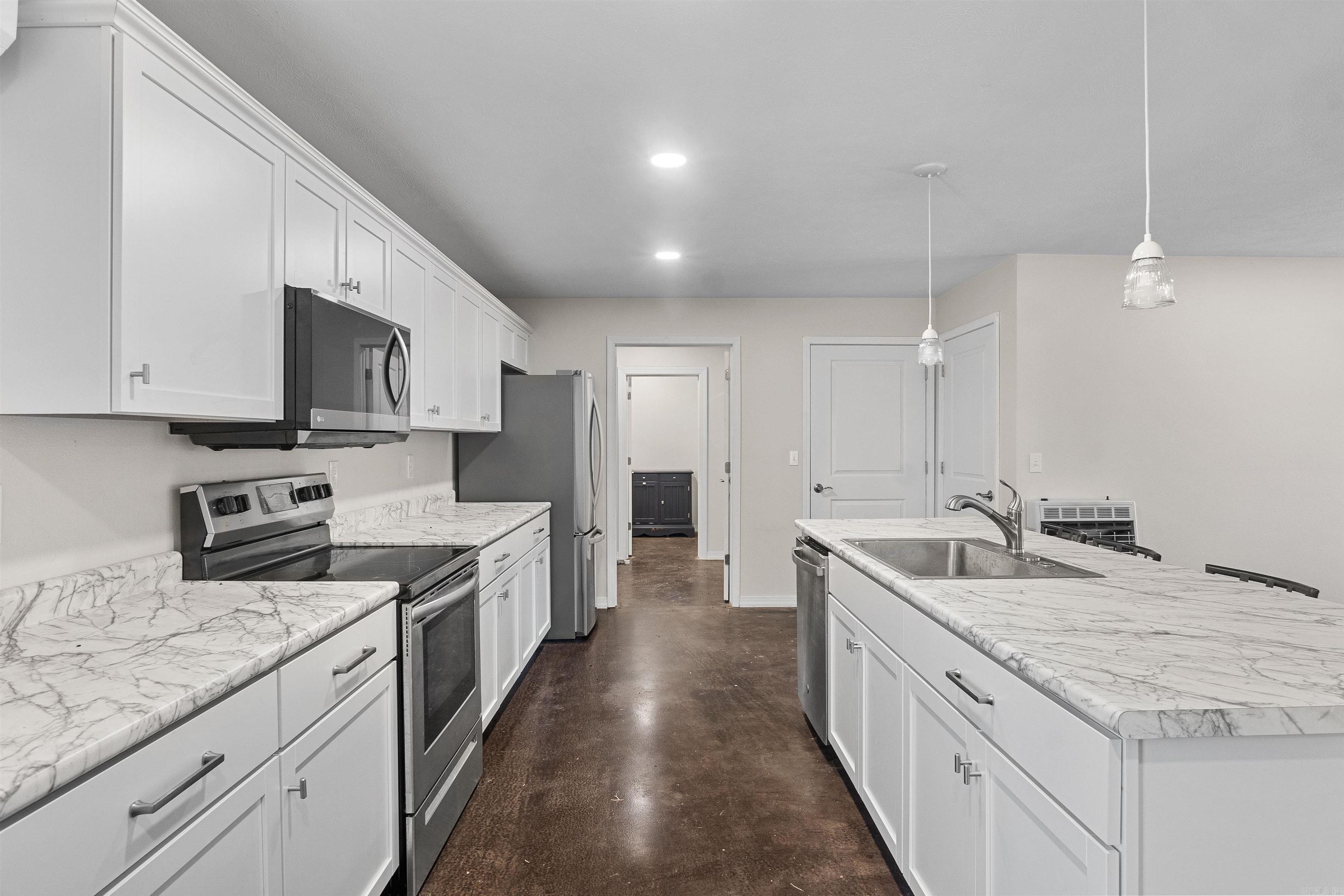 Newton - Residential