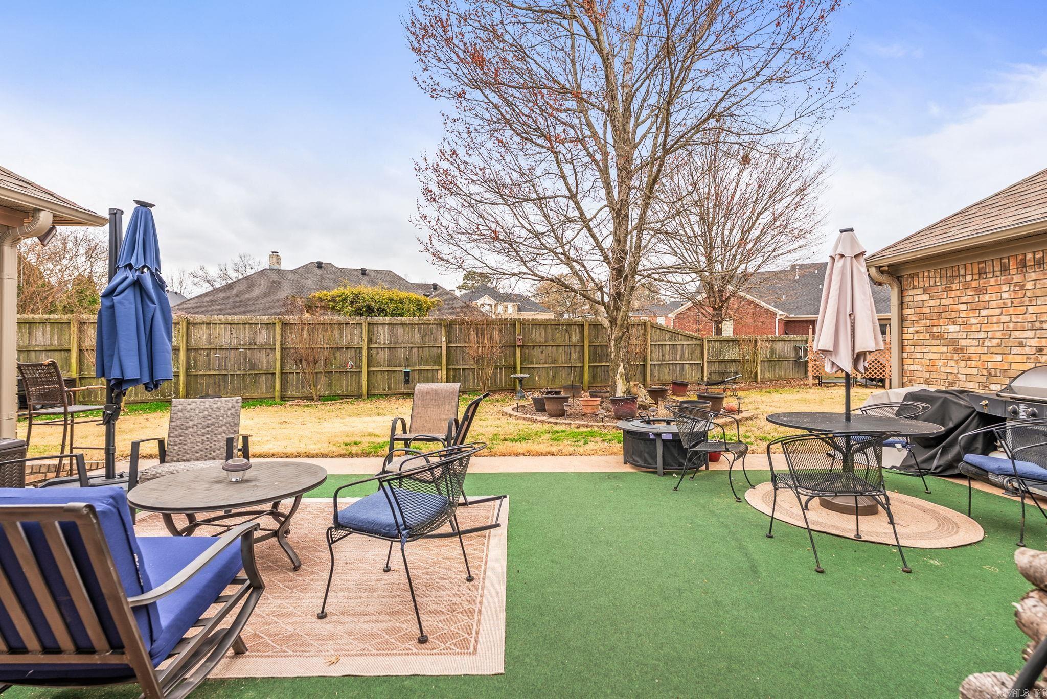 WINDCREST - Residential