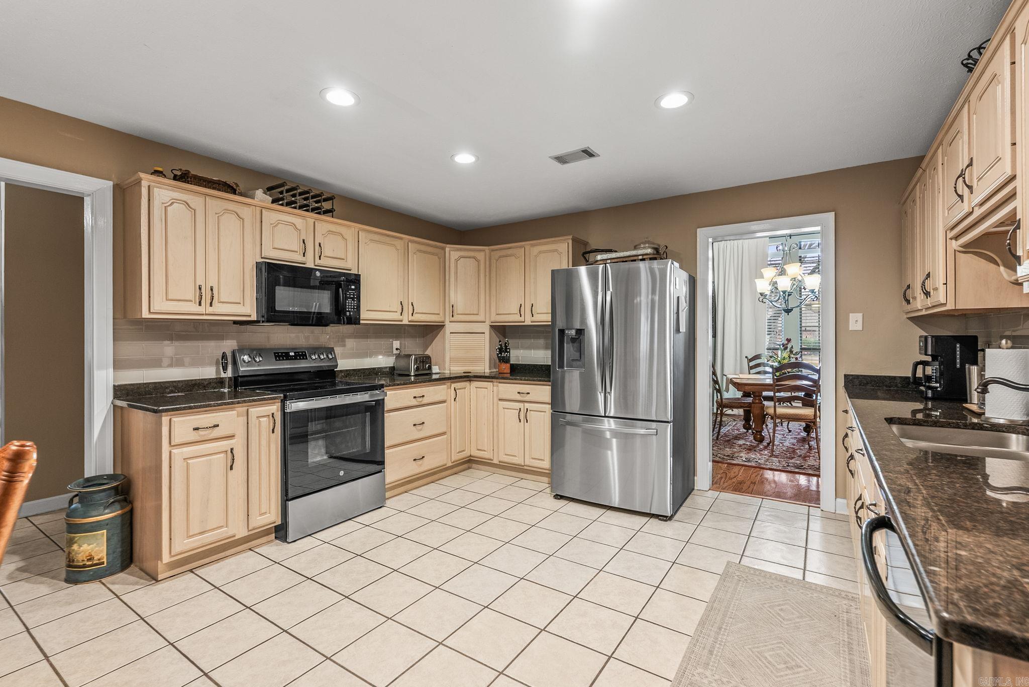 WINDCREST - Residential