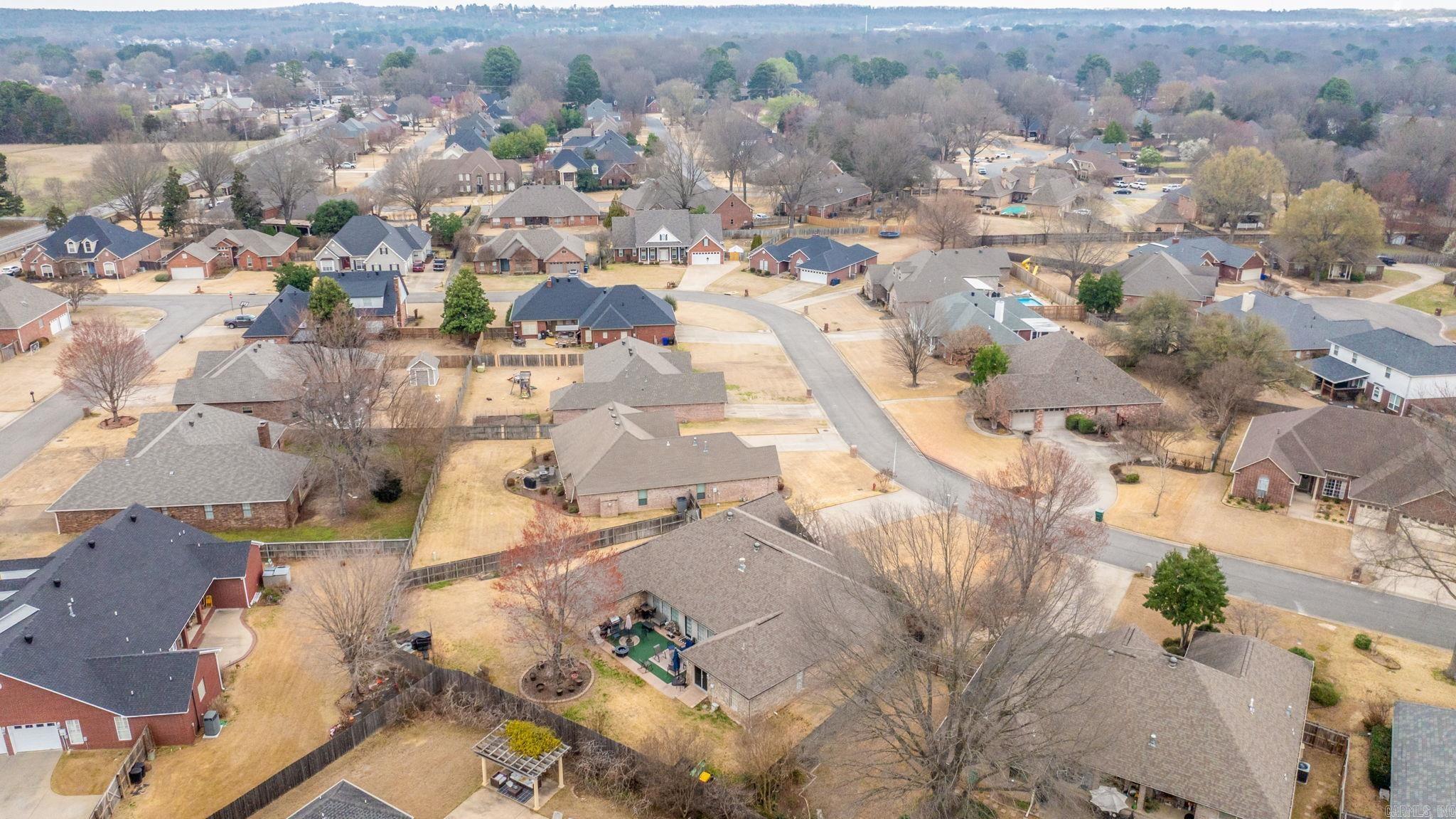 WINDCREST - Residential