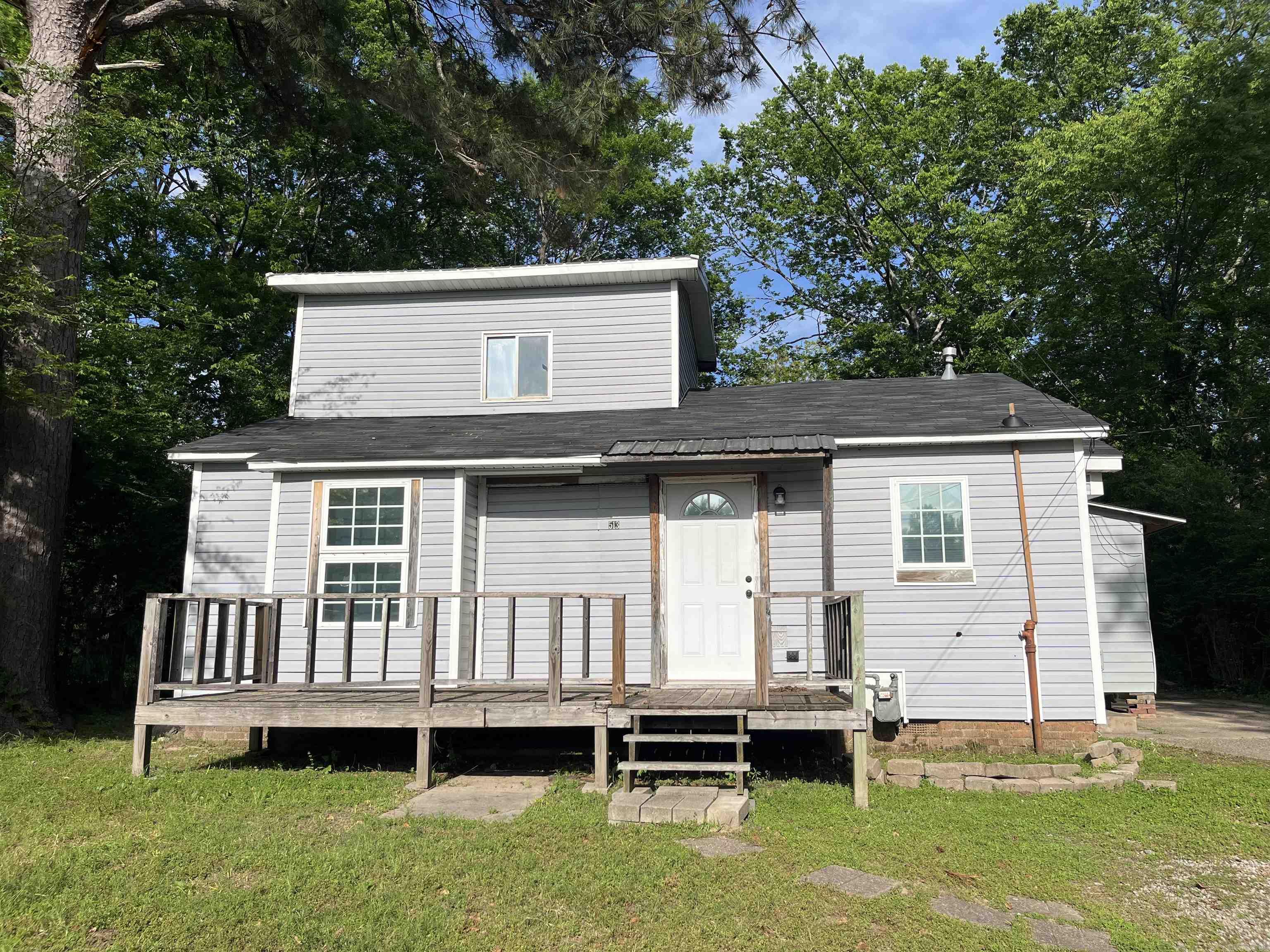 Affordable living opportunity with this 2 bedroom 1 bath home that has so much potential. An unfinished bonus room upstairs could be the perfect office space, game room or 3rd bedroom. Put your finishing touches on this home that has already had some recent updates.