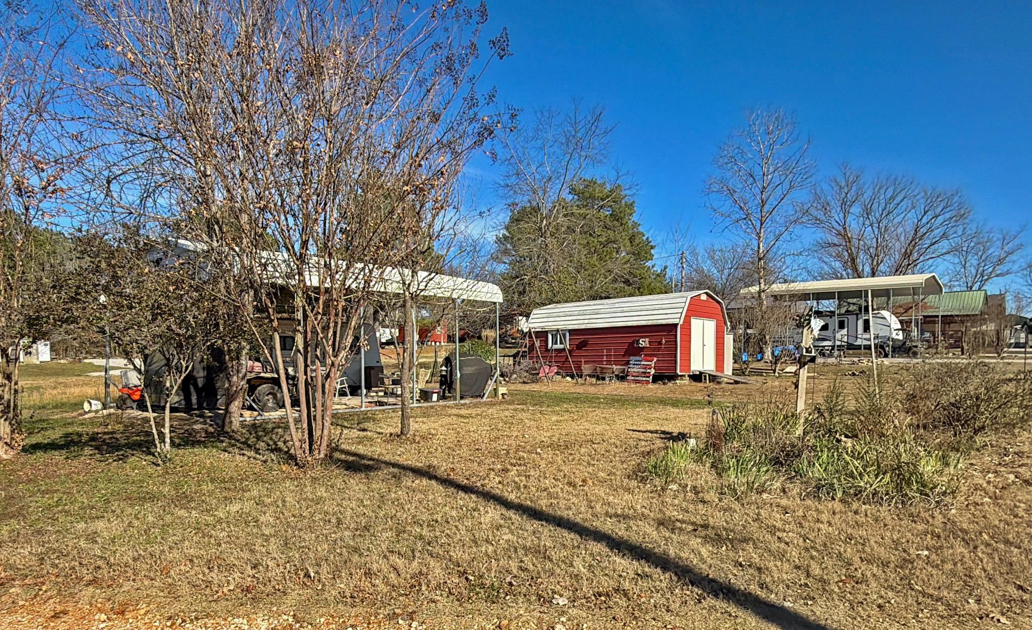 RIVERBEND CAMPER PARK - Land