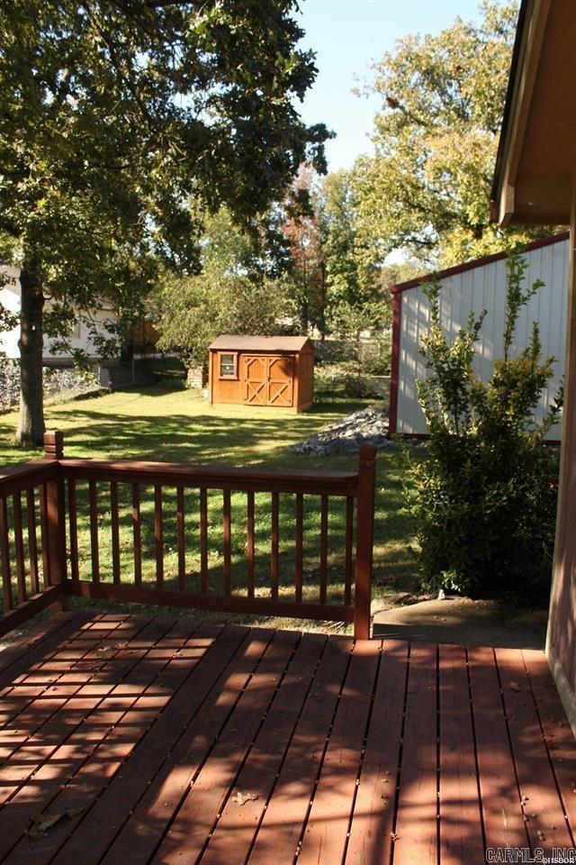 LAKE VIEW - Residential