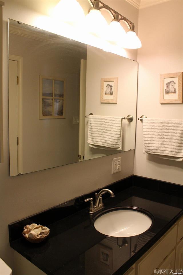 LAKE VIEW - Residential