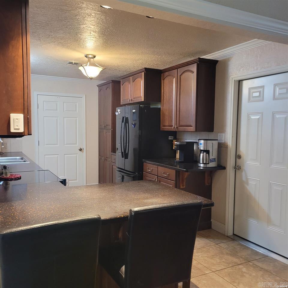 LAKE VIEW - Residential