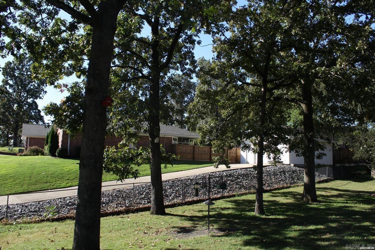 LAKE VIEW - Residential