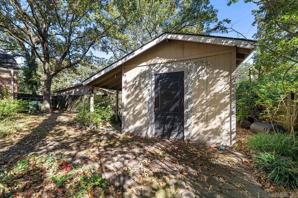 INDIAN HILLS - Residential