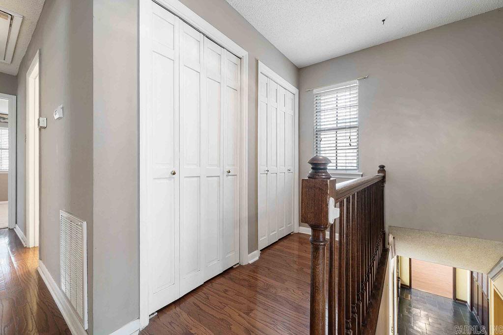 INDIAN HILLS - Residential