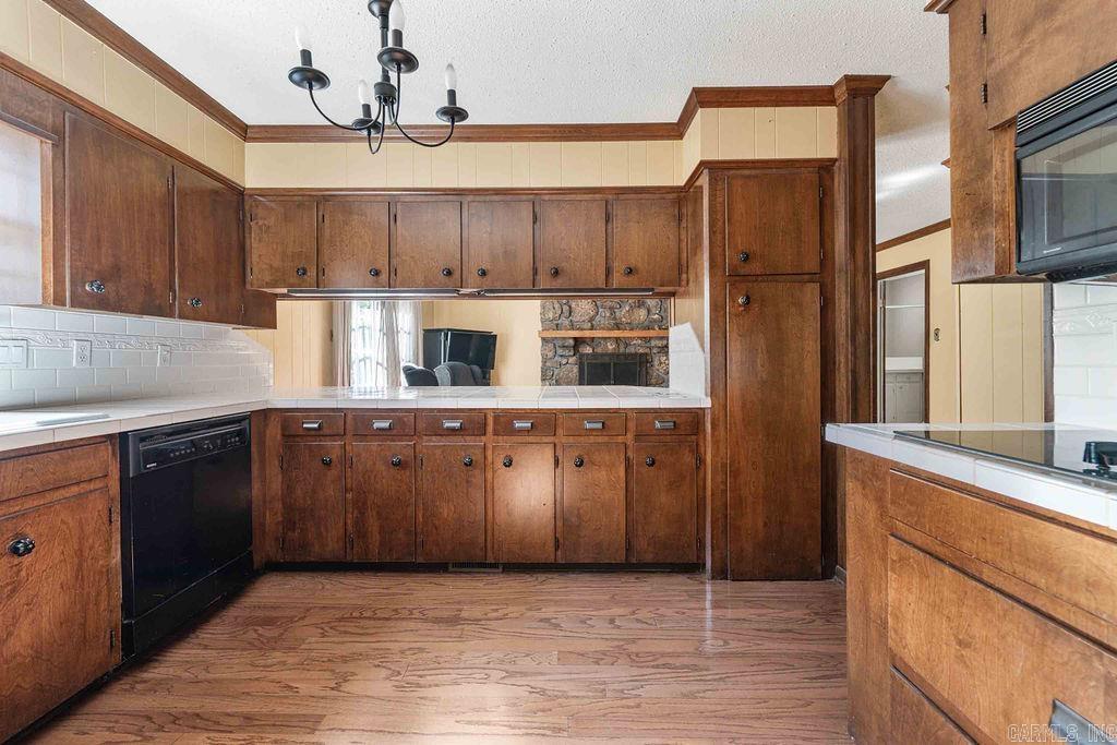 INDIAN HILLS - Residential