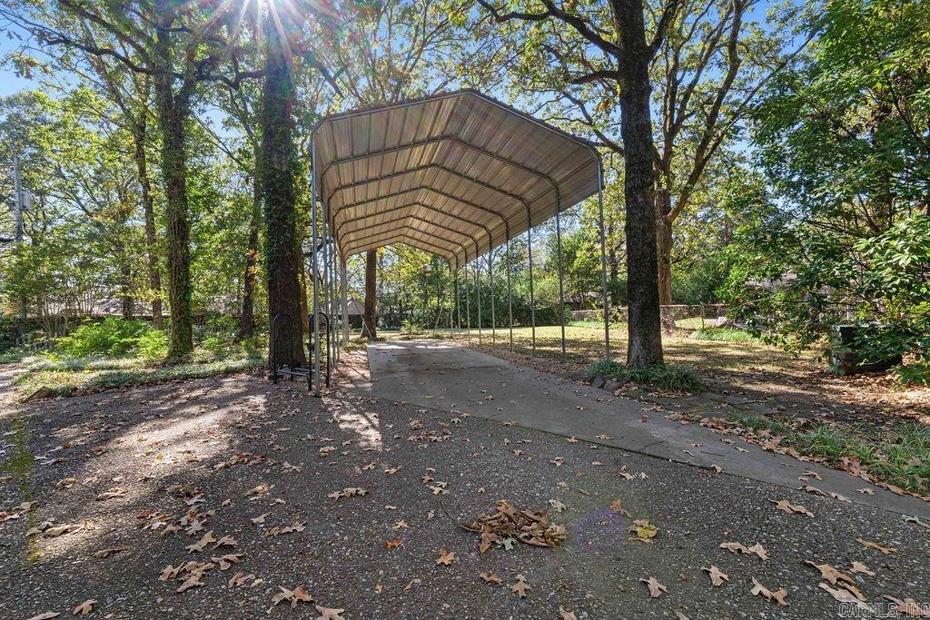 INDIAN HILLS - Residential