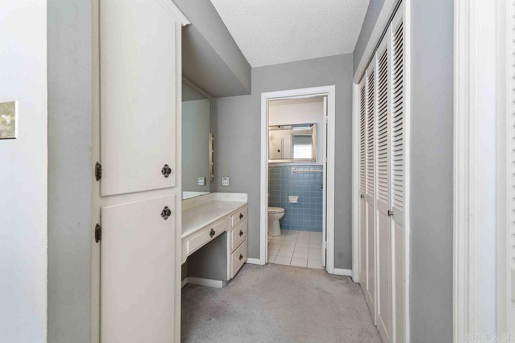 INDIAN HILLS - Residential
