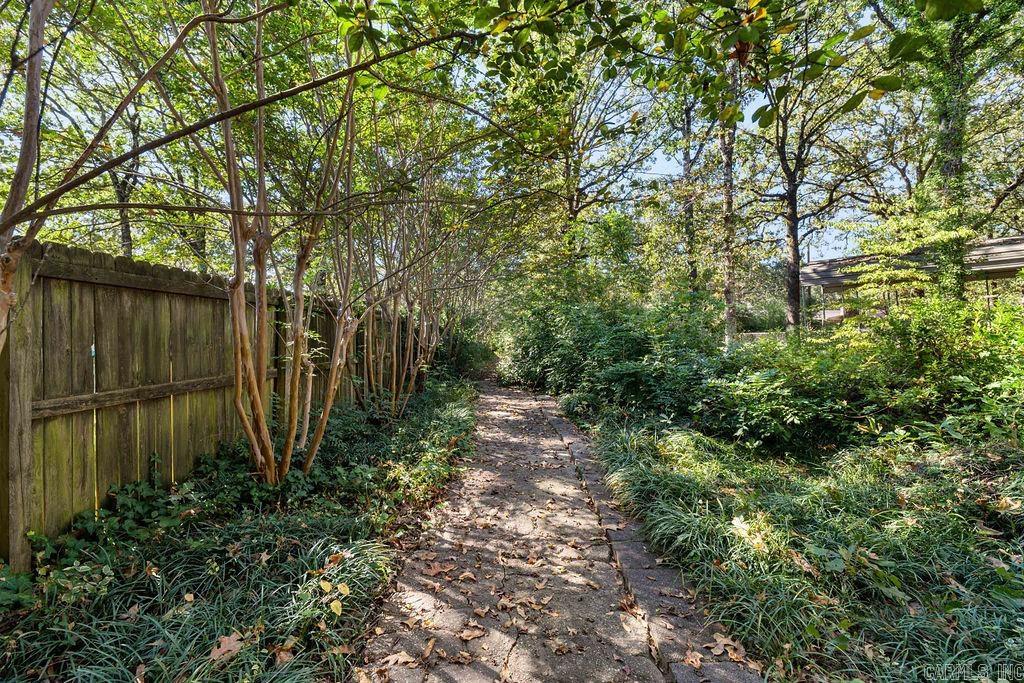 INDIAN HILLS - Residential