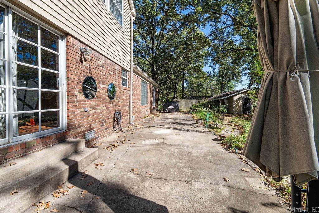 INDIAN HILLS - Residential