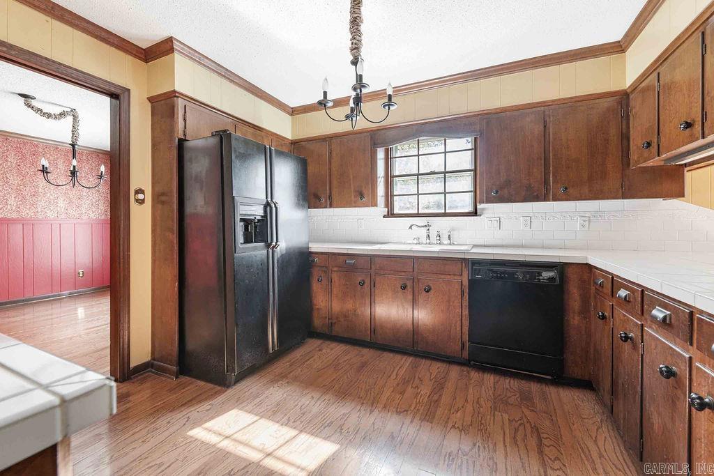 INDIAN HILLS - Residential
