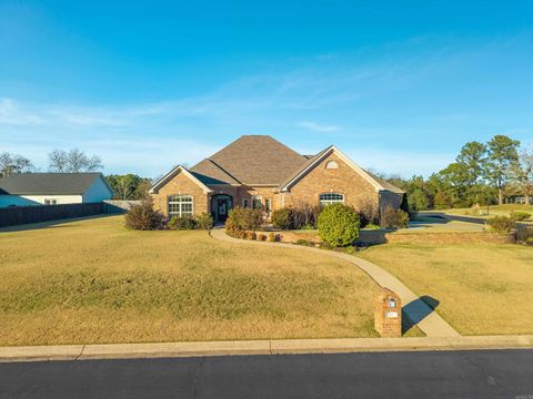 Photo of 275 Chinook Dr, Hot Springs, AR 71913 (MLS # 25047291)