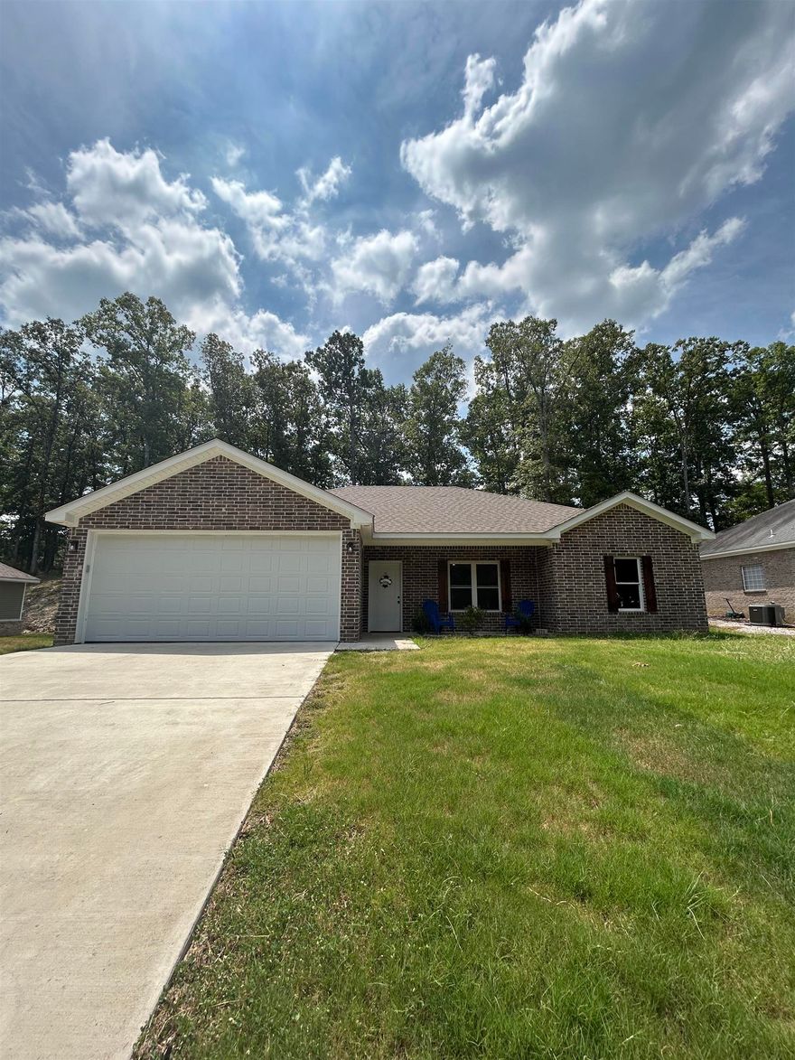 Located in the gated Diamondhead subdivision on the 9th hole of the golf course. This home has three bedrooms, two bathrooms and a two car garage. Two small pets allowed. Diamondhead Resort Community amenities include an 18 hole golf course, Olympic size swimming pool, tennis/pickleball court, basketball court, playground area, disc golf course, workout facility, clubhouse, boat launch/lake access points and hiking in Lake Catherine State Park.  Lakeside school district.