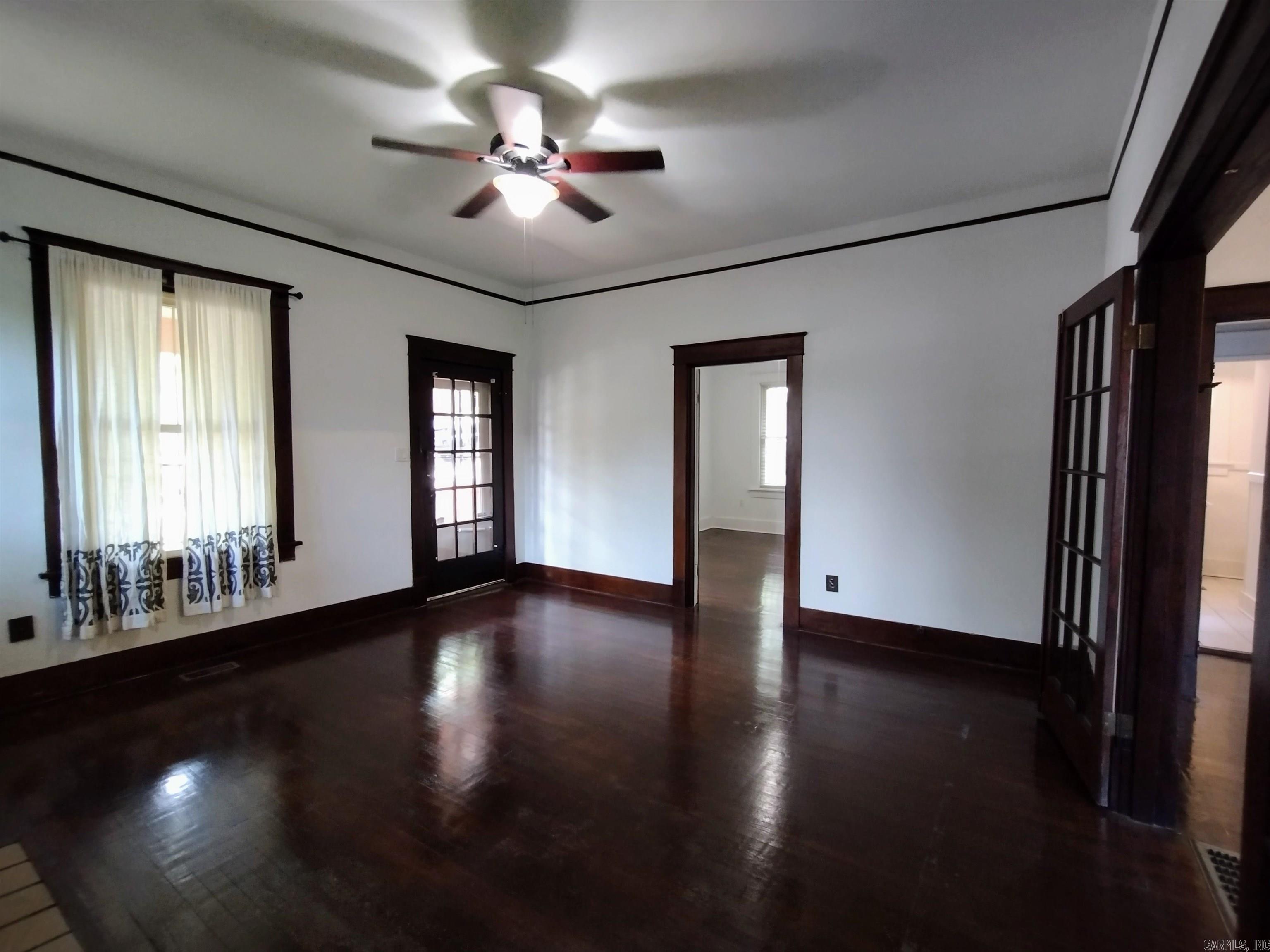 ELMHURST - Residential