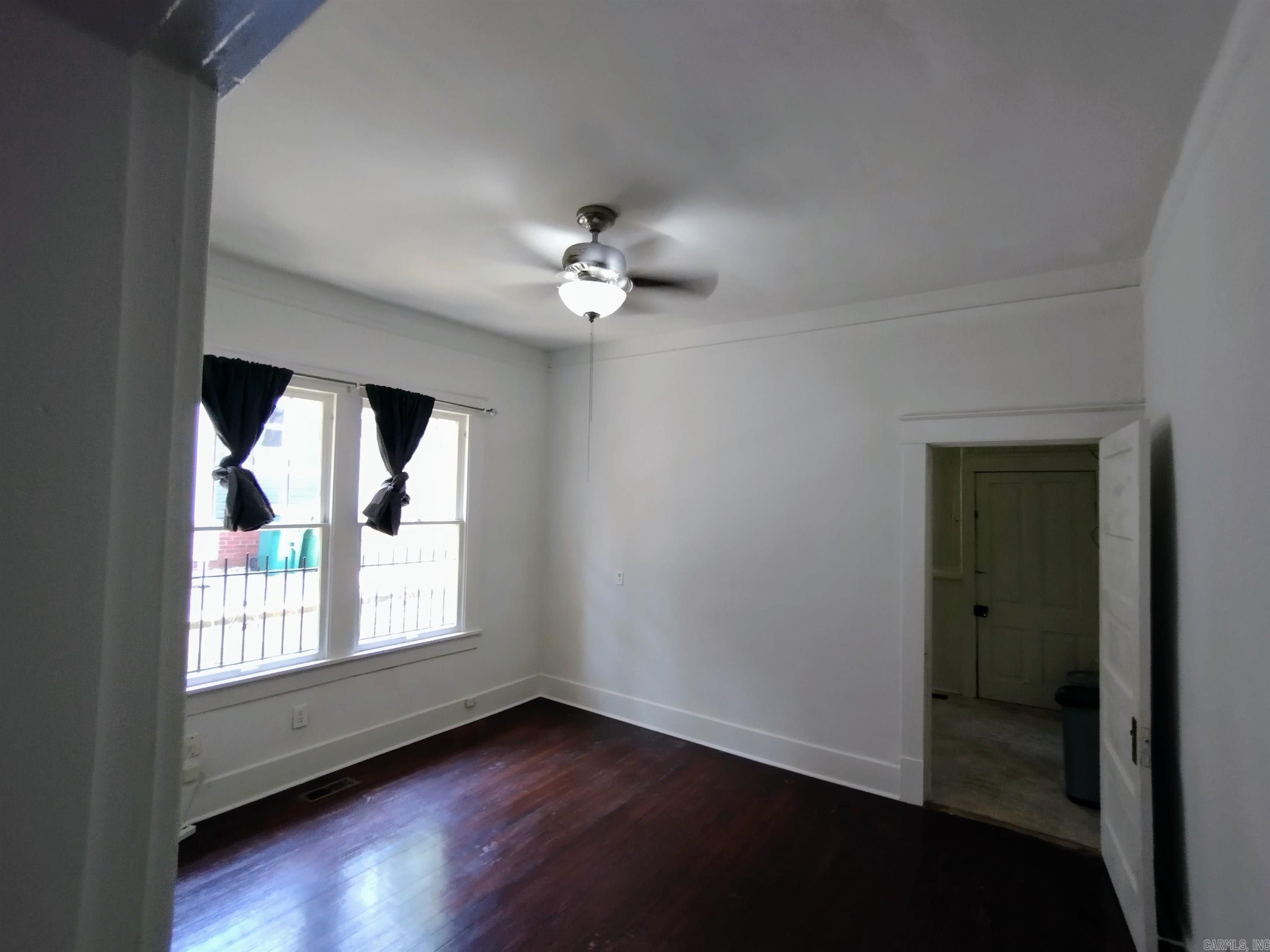 ELMHURST - Residential